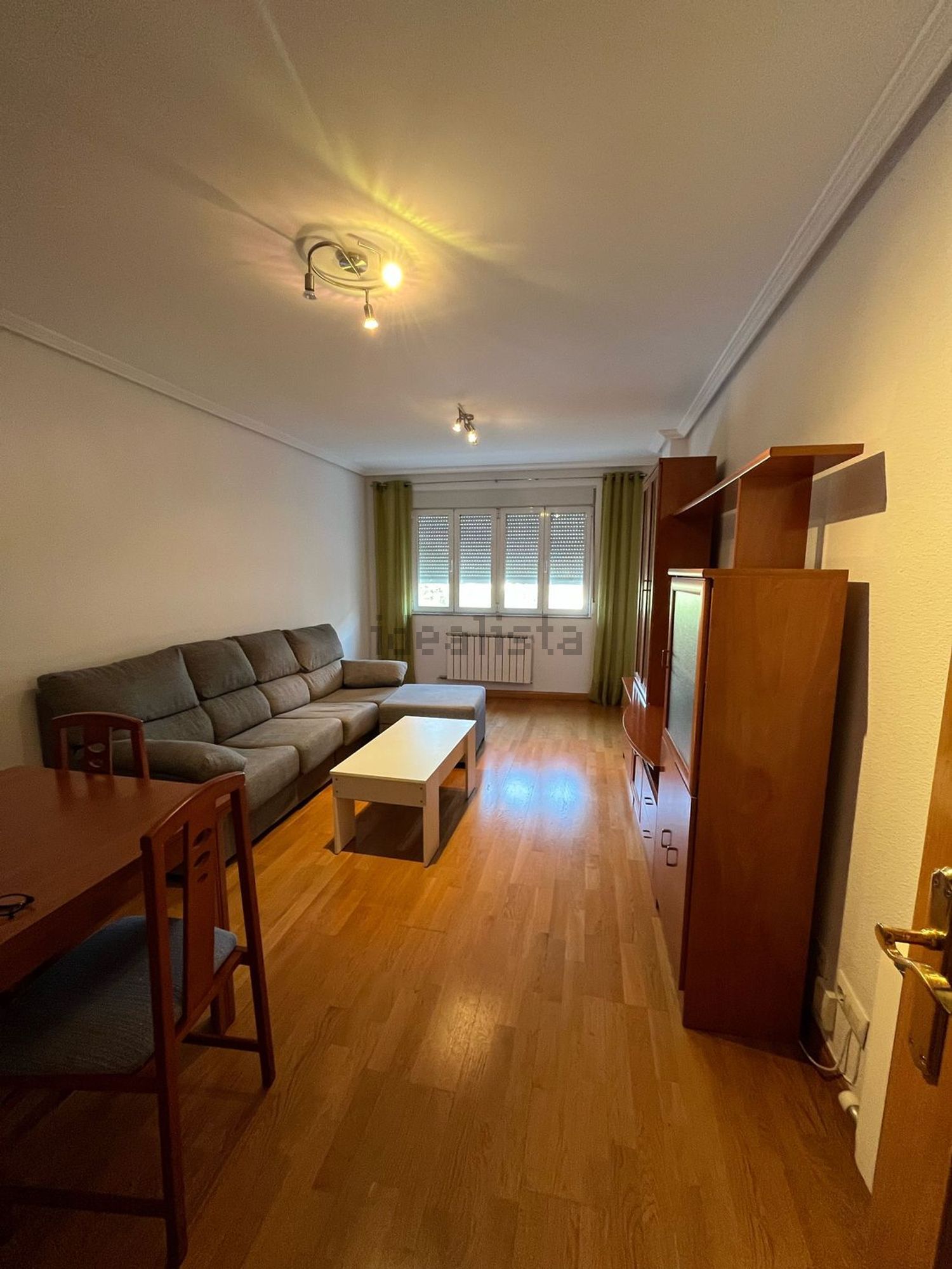 Piso de 85 m² en Ávila