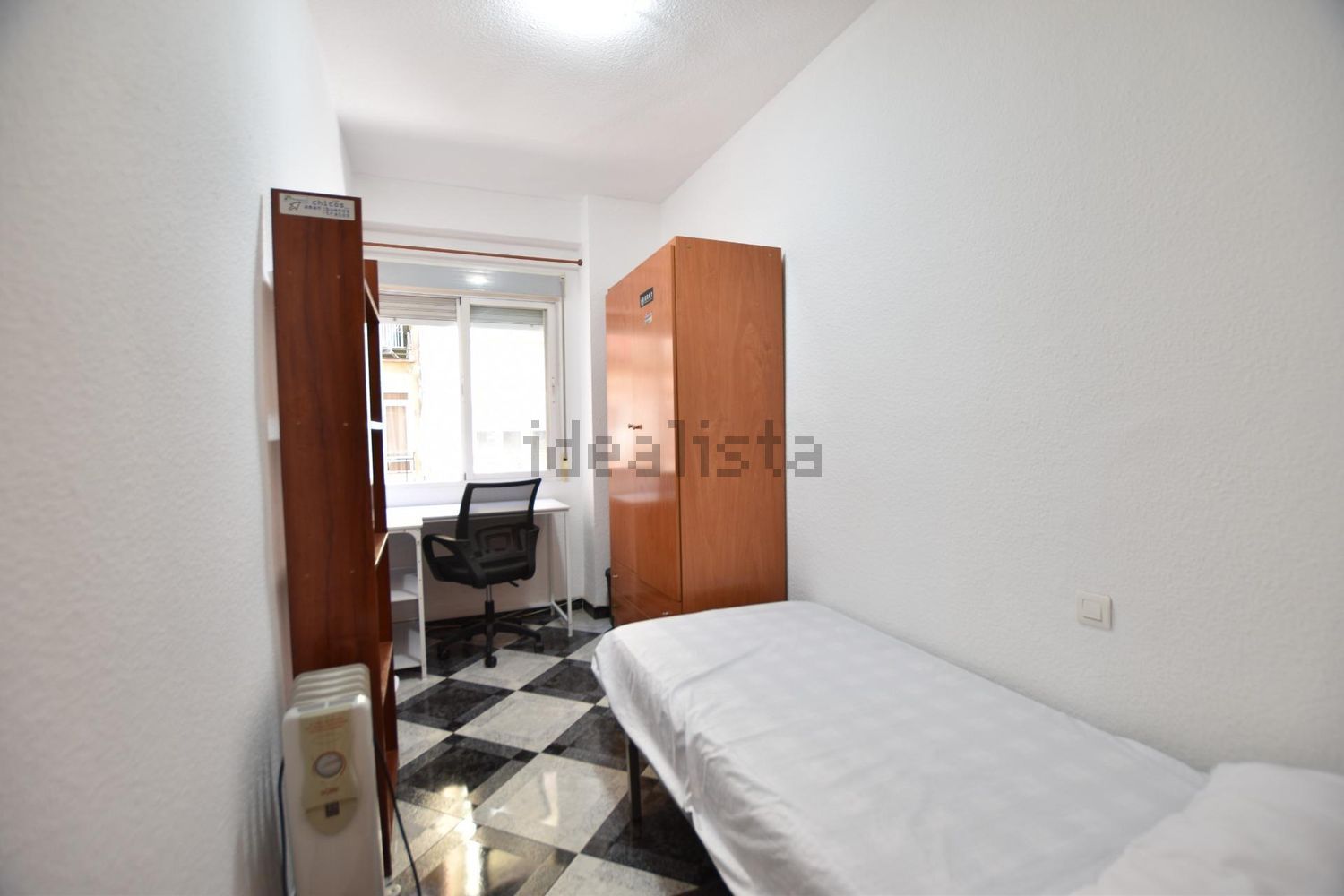 Piso de 86 m² en Granada