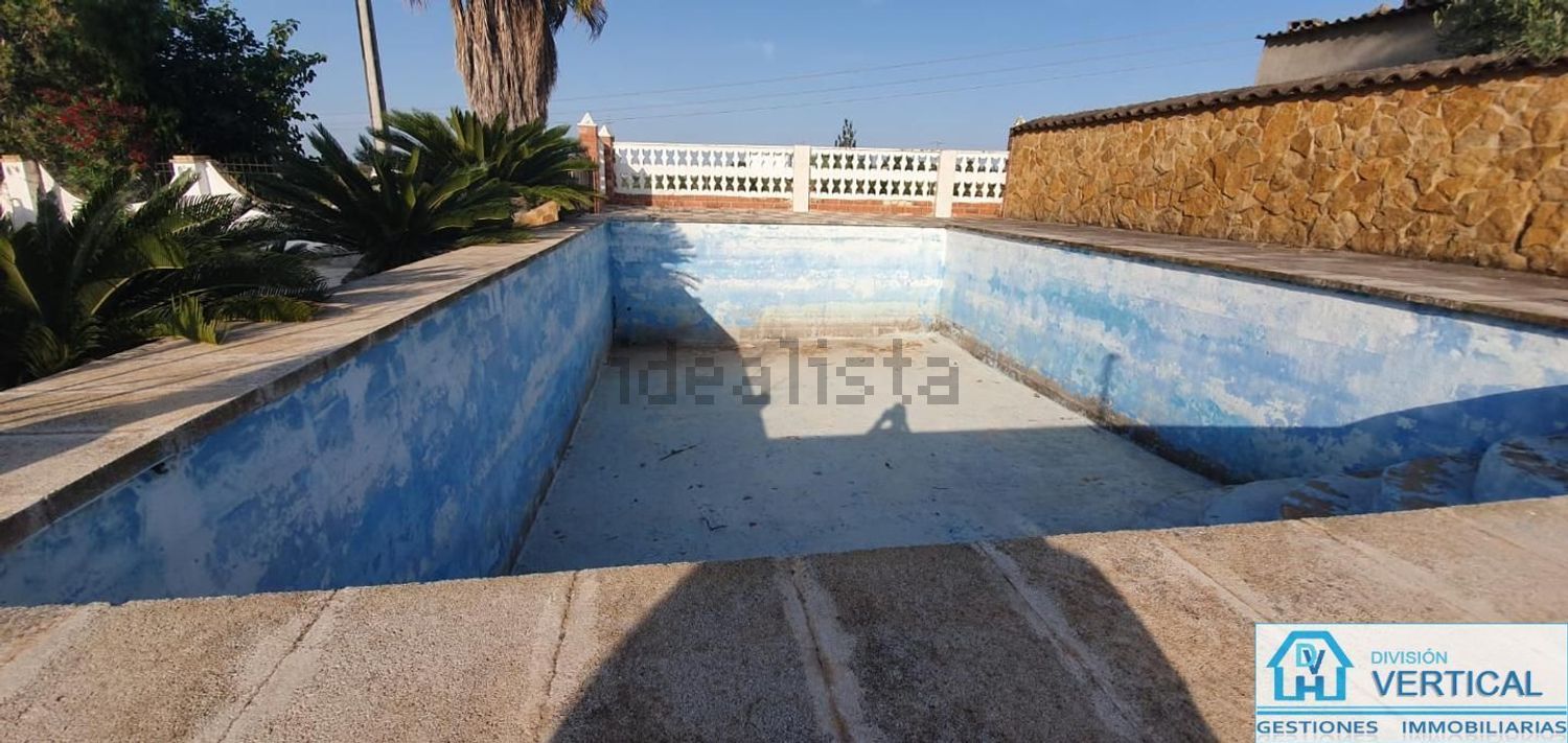 Casa de 630 m² a Riba-roja de Túria