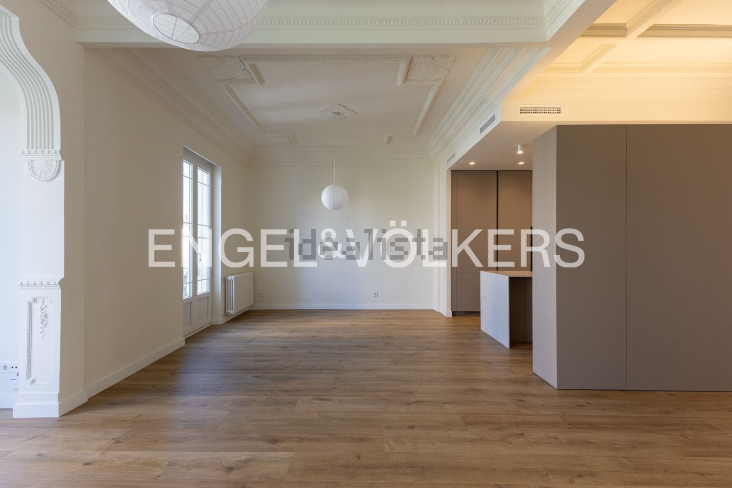 Flat 180 m² in Valencia