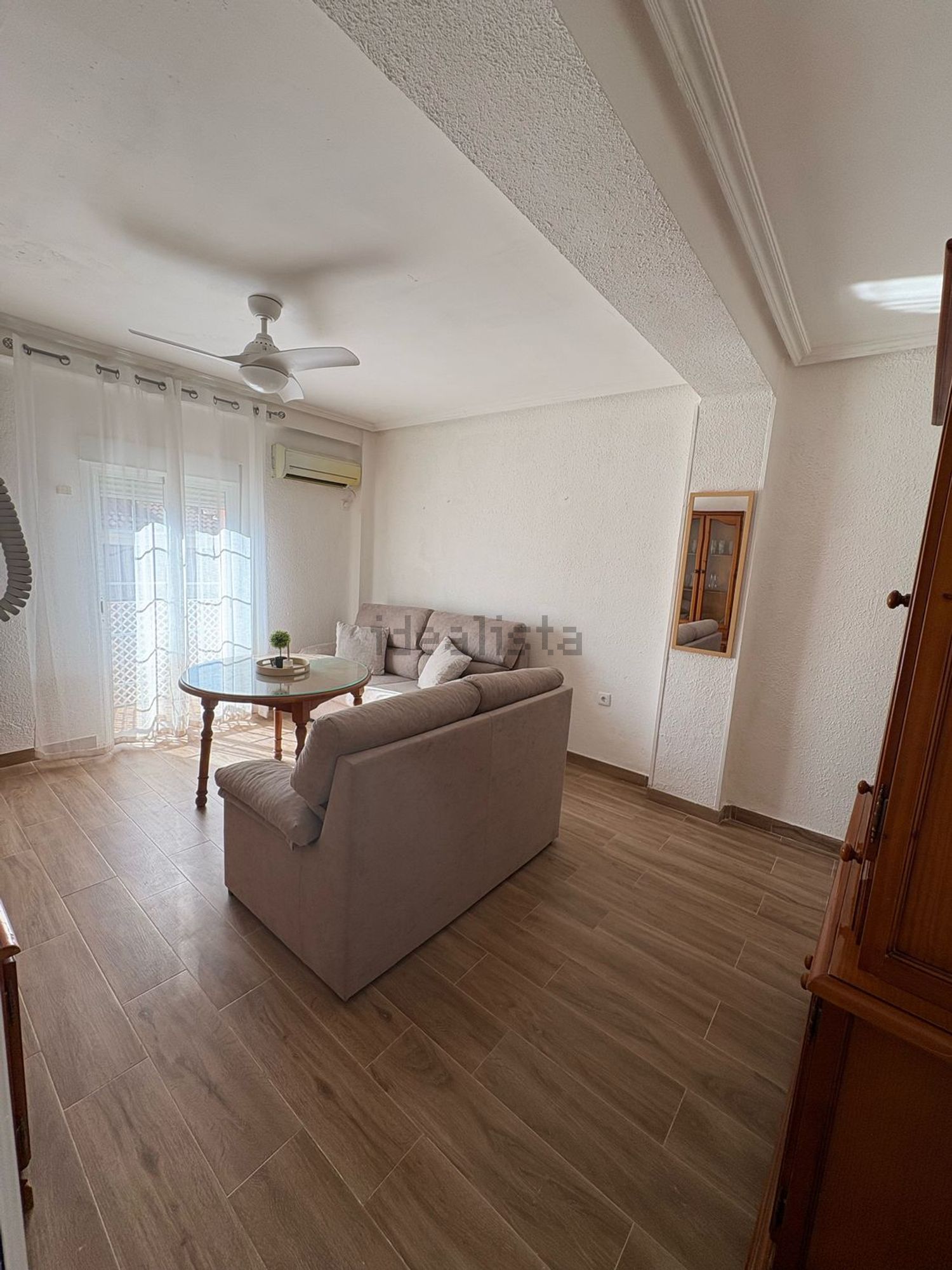 Habitación 103 m², Linares