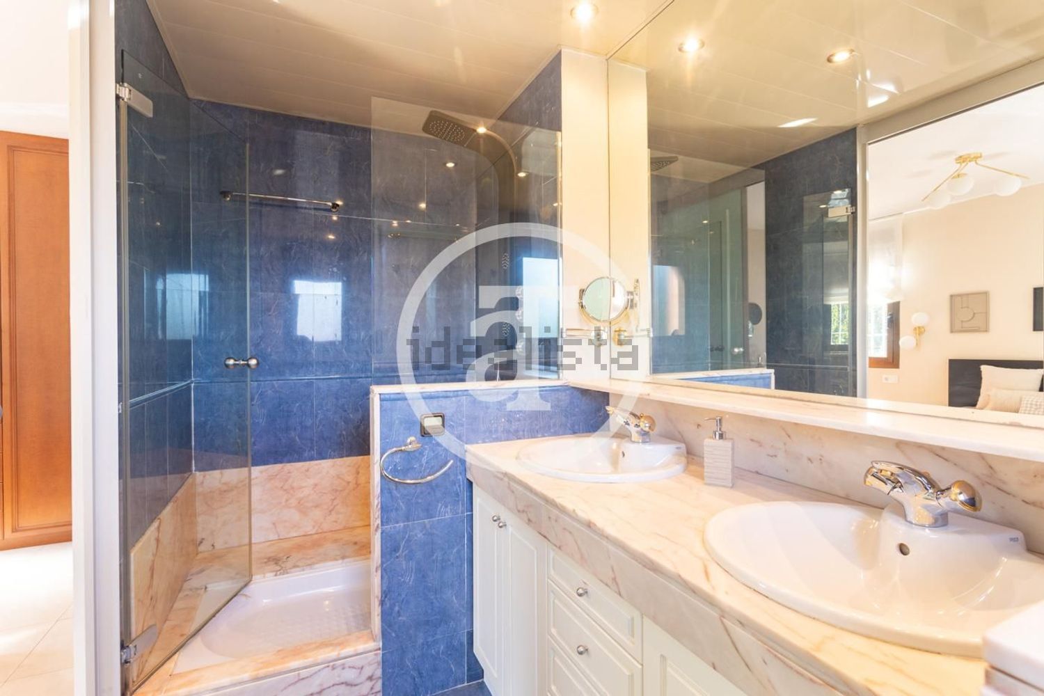 Haus 186 m² in Sant Cugat del Vallès