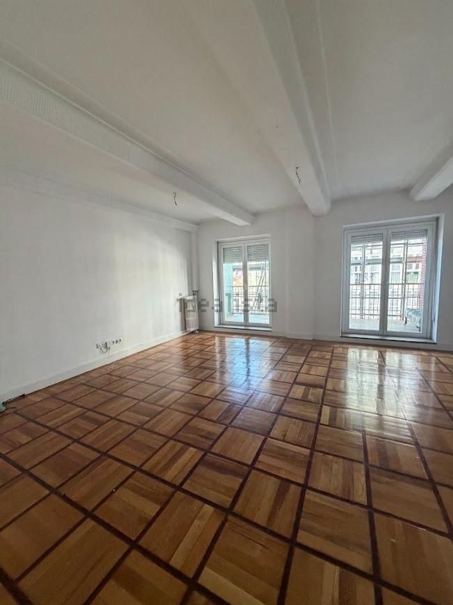 Pis de 278 m² a Lleó