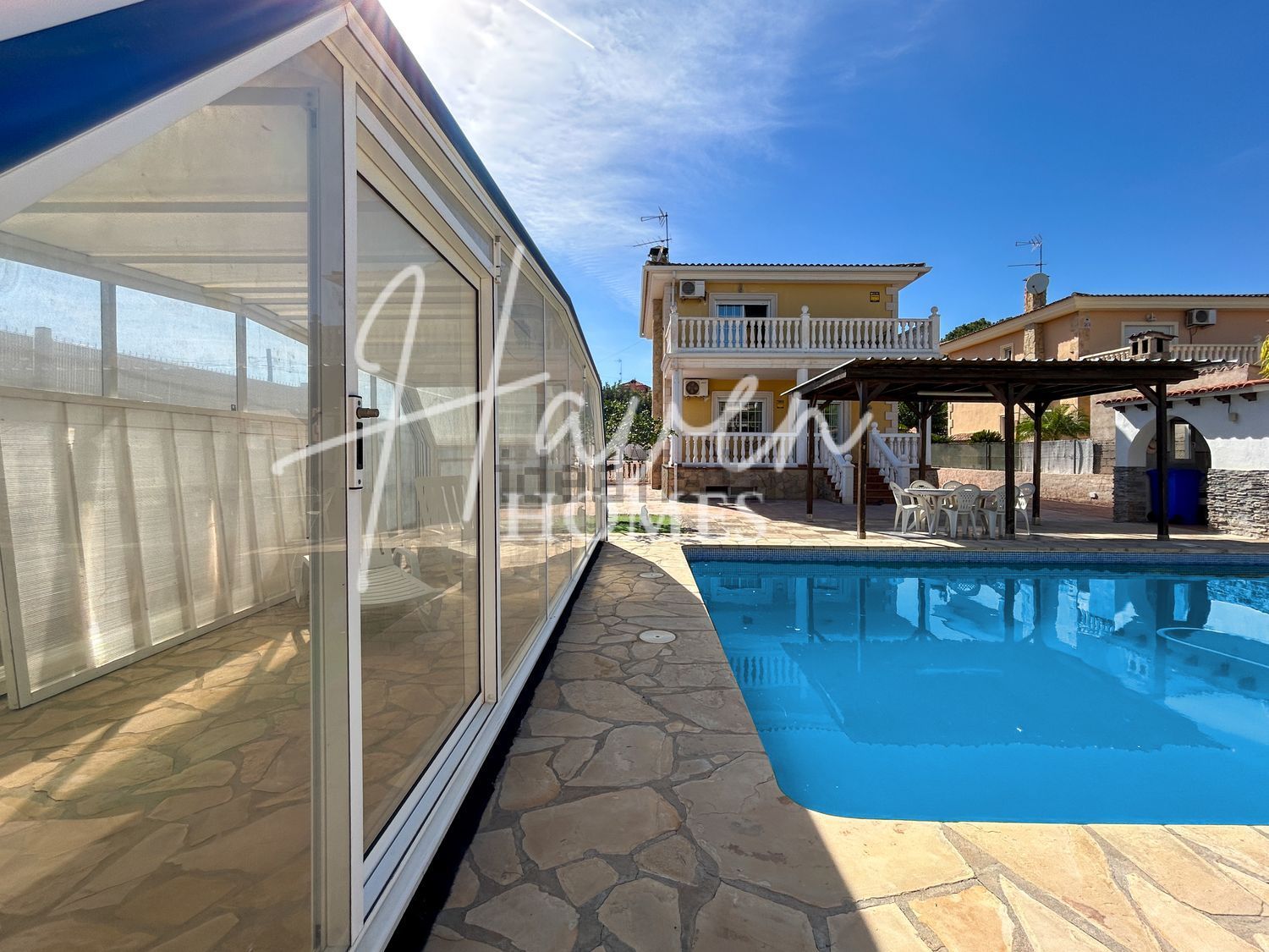 Casa de 285 m² en Llíria