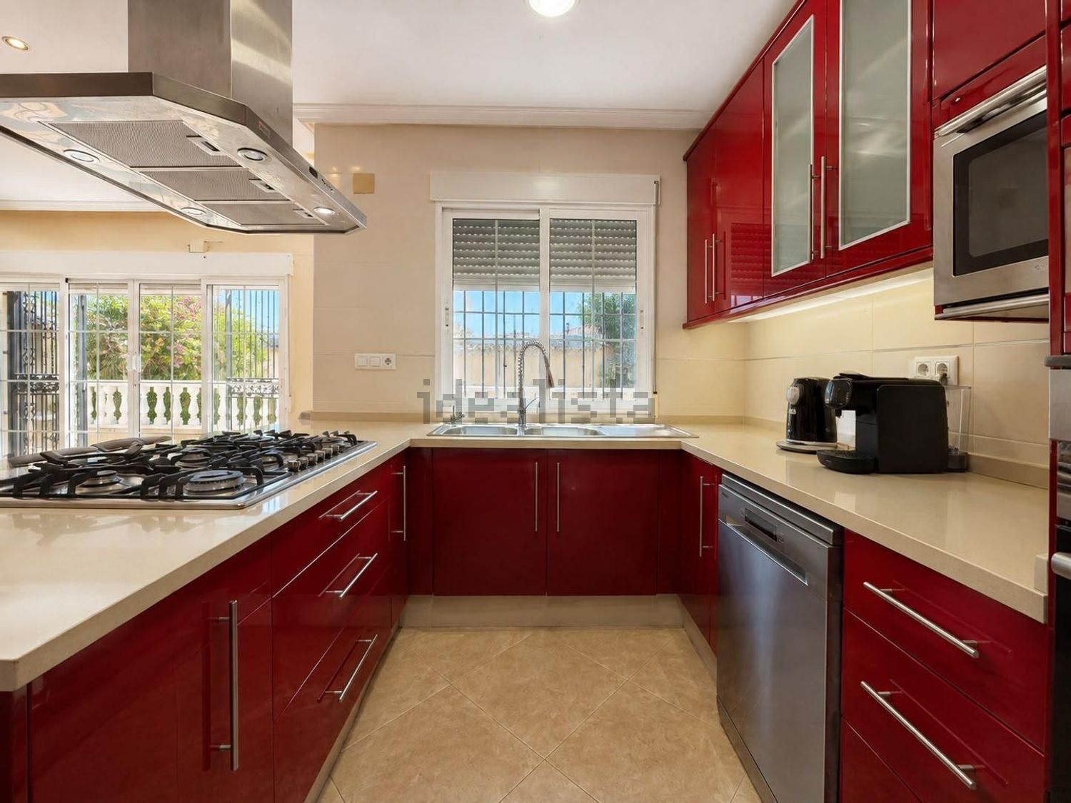 Casa de 387 m² a Torrevella