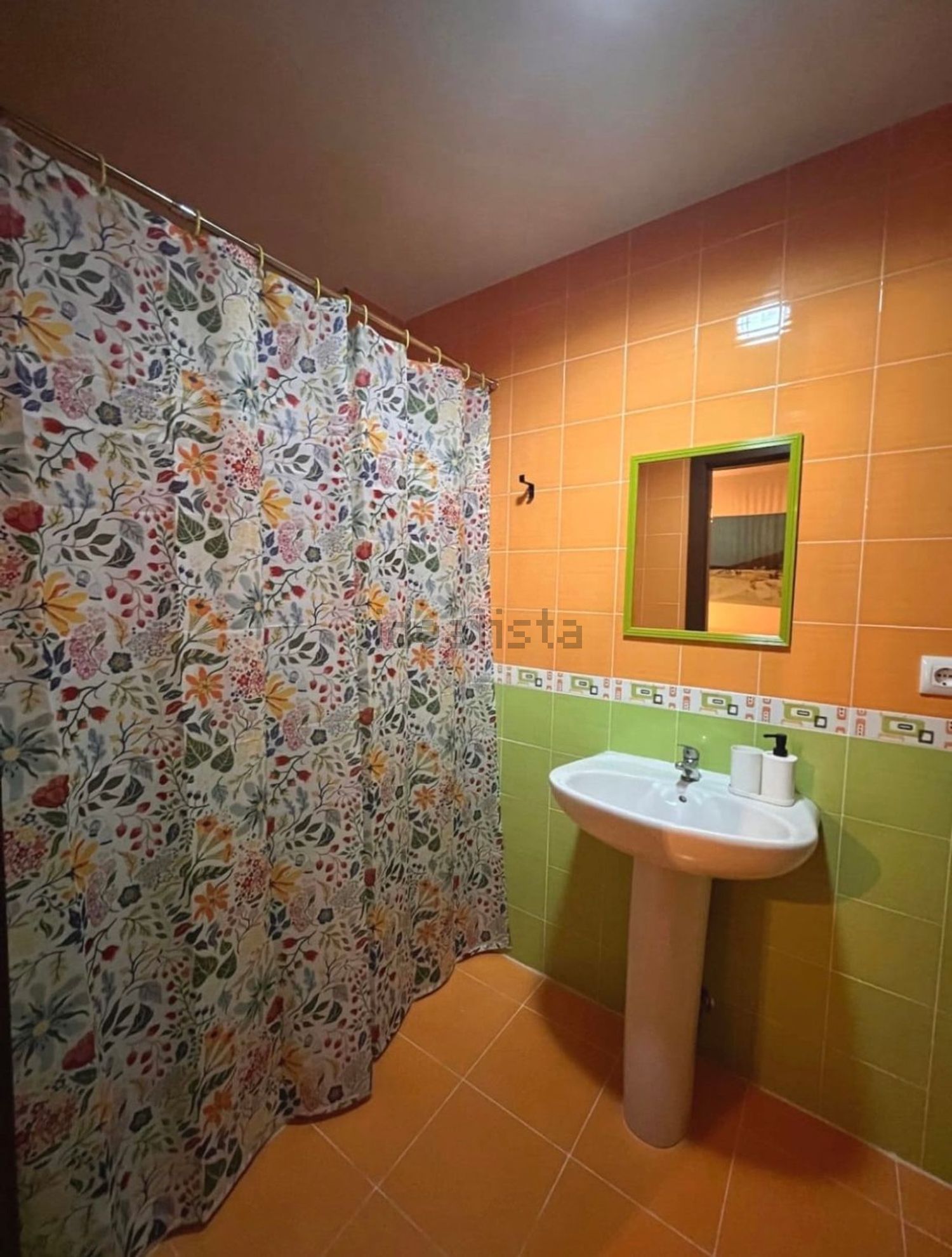 Habitació de lloguer, Torís