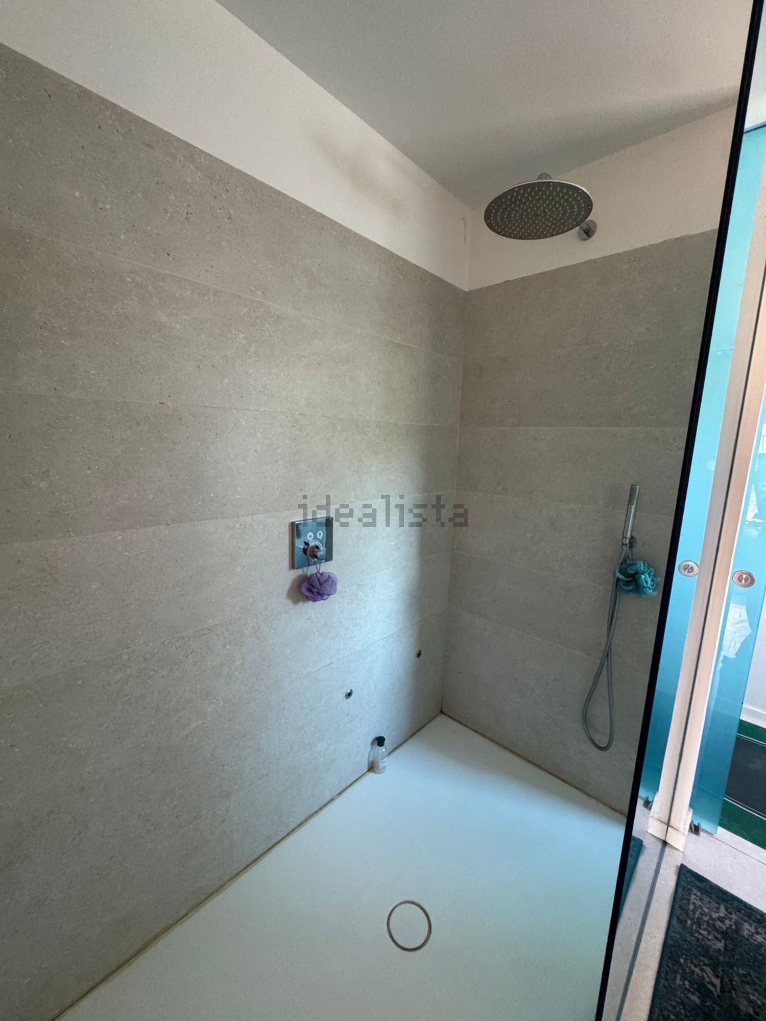 Room for rent, Sant Julià de Vilatorta