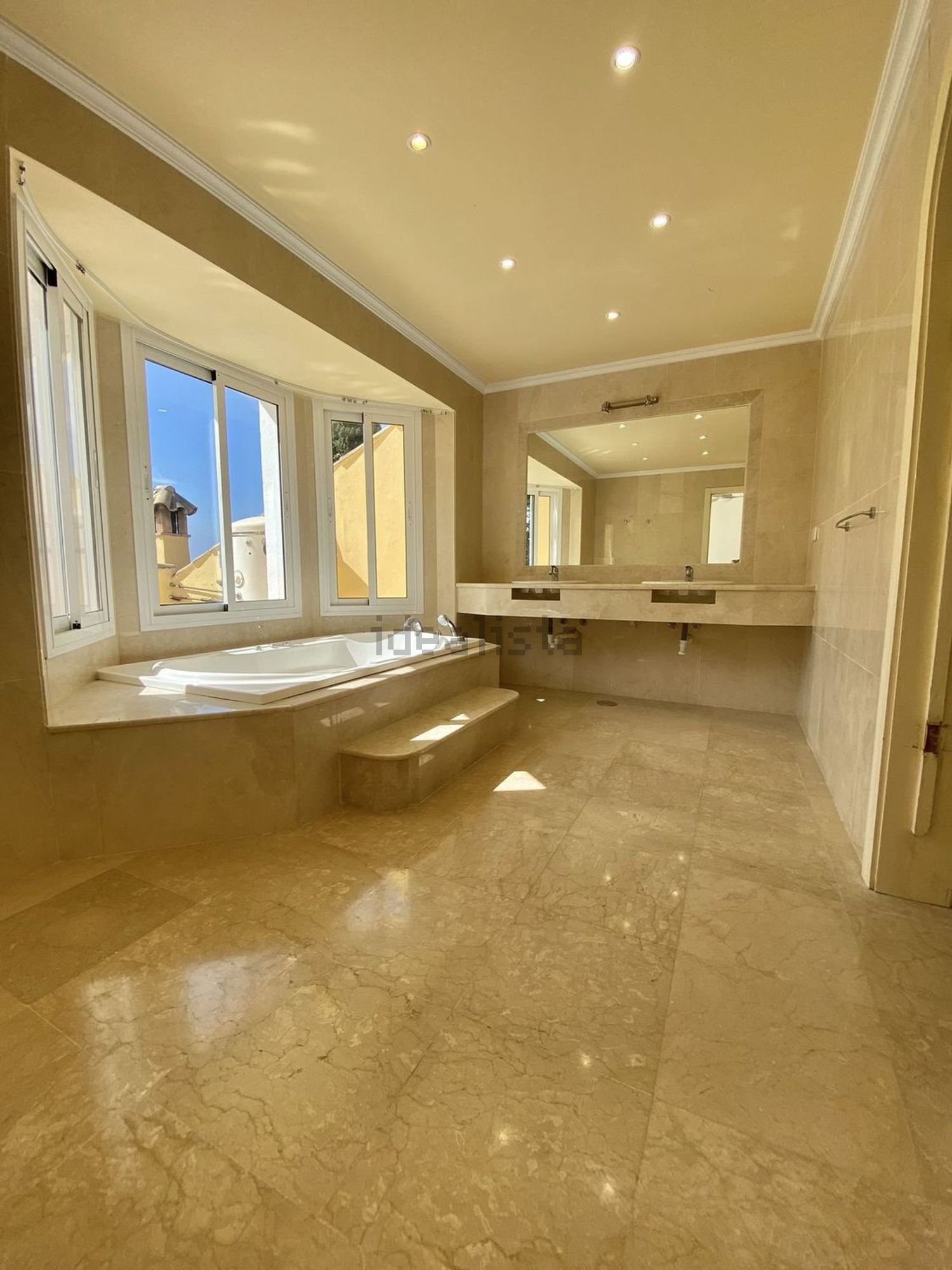 Casa de 380 m² a Marbella