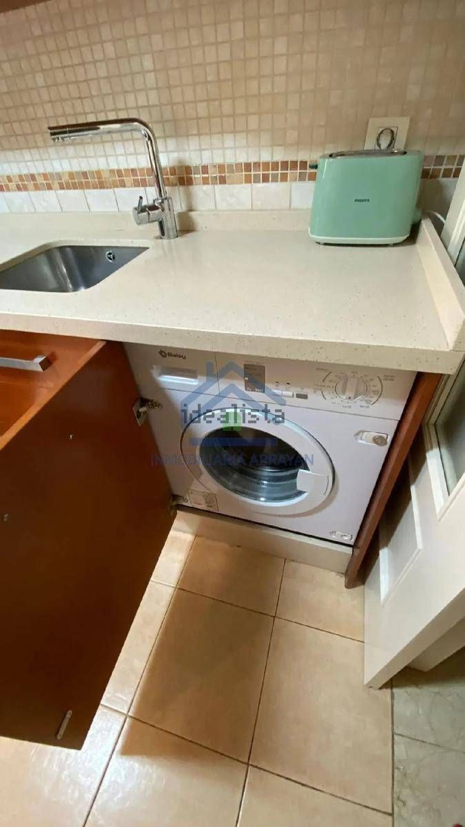 Piso de 85 m² en Granada