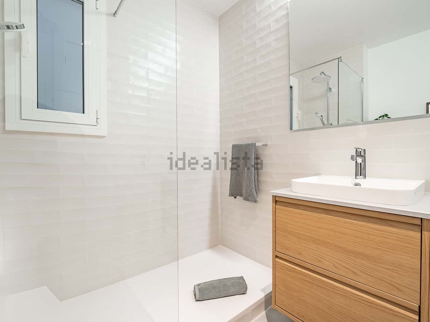 Room for rent, Barcelona