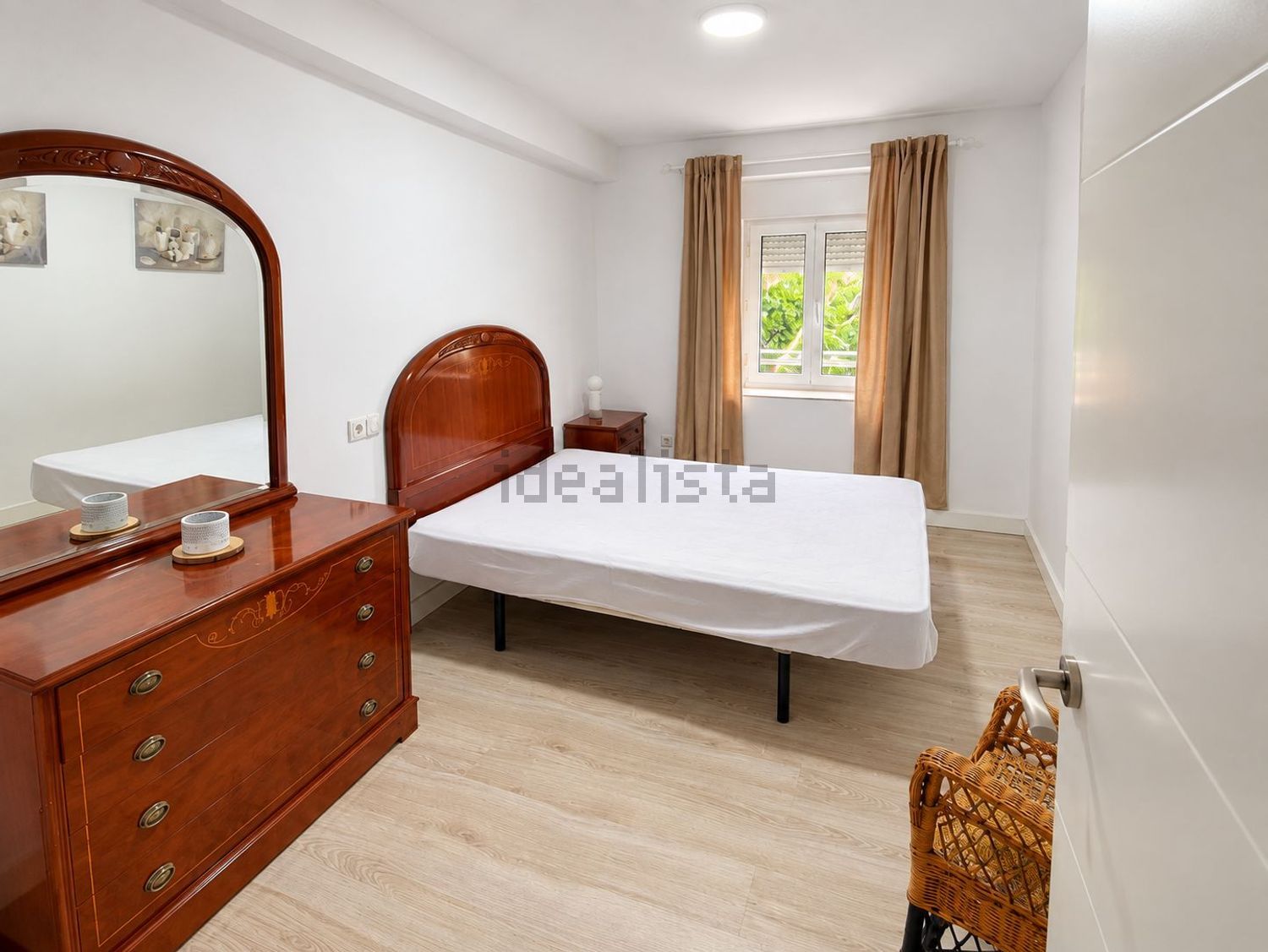 Casa de 80 m² a Camargo