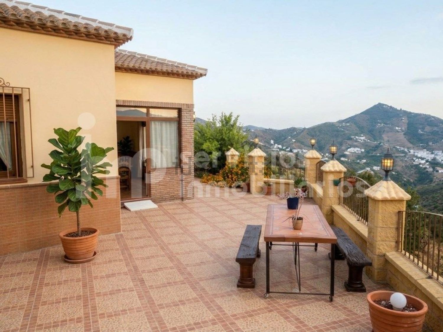 Appartamento 155 m² a Sayalonga