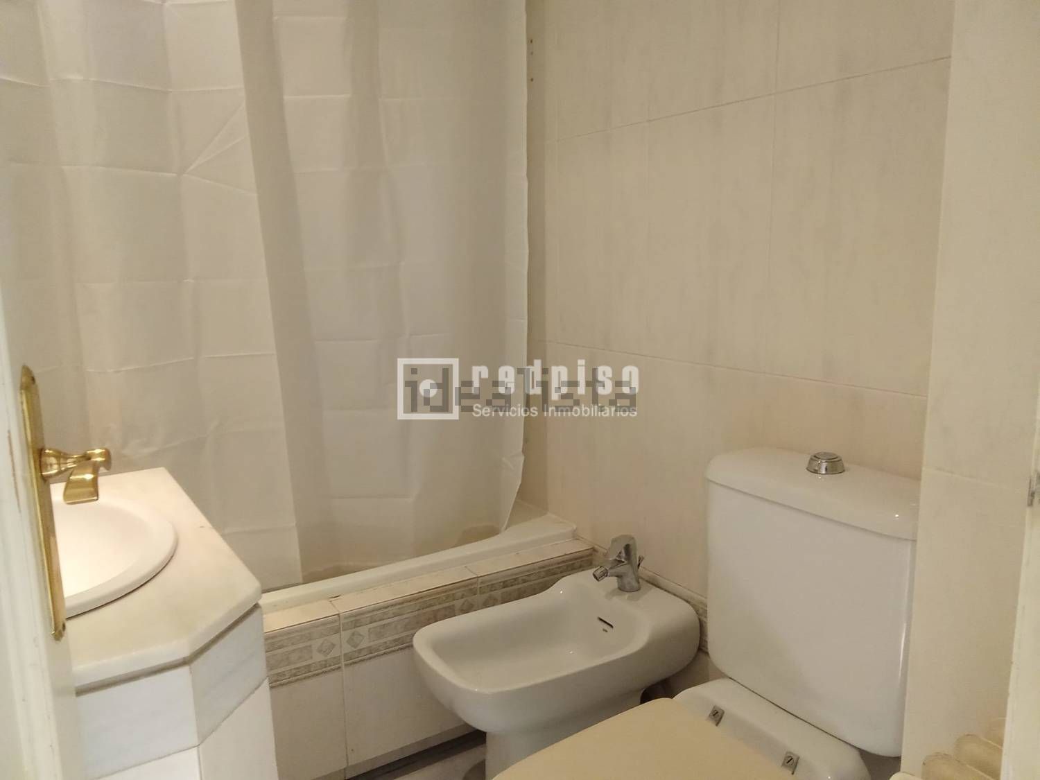 Flat 68 m² in Madrid