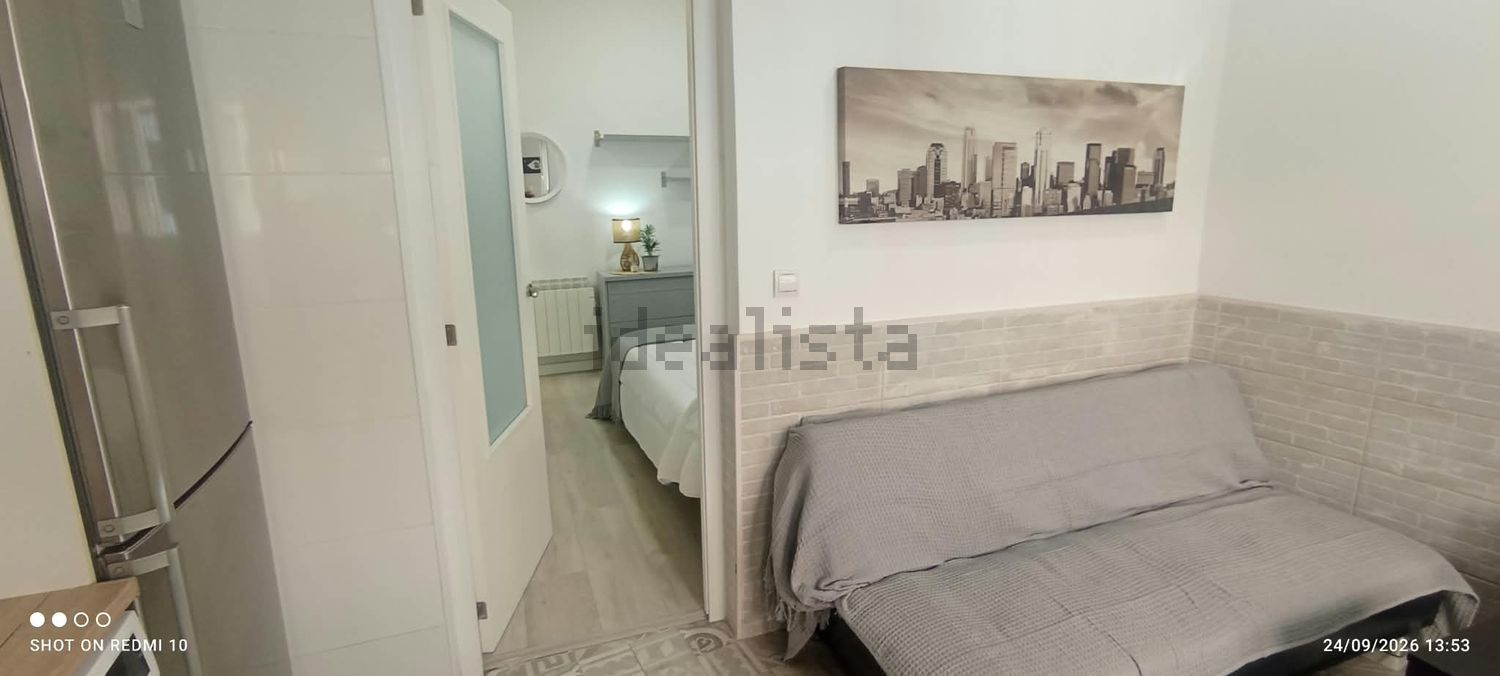 Flat 42 m² in Madrid