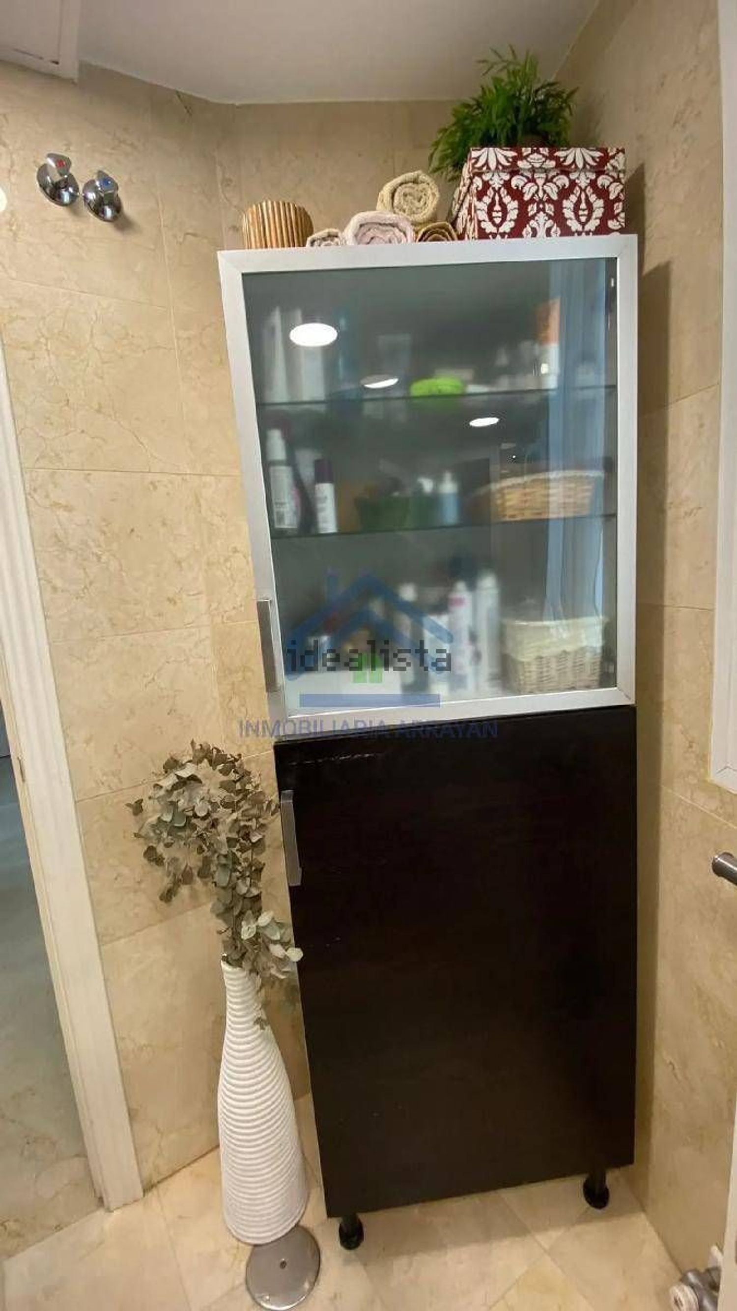 Piso de 85 m² en Granada