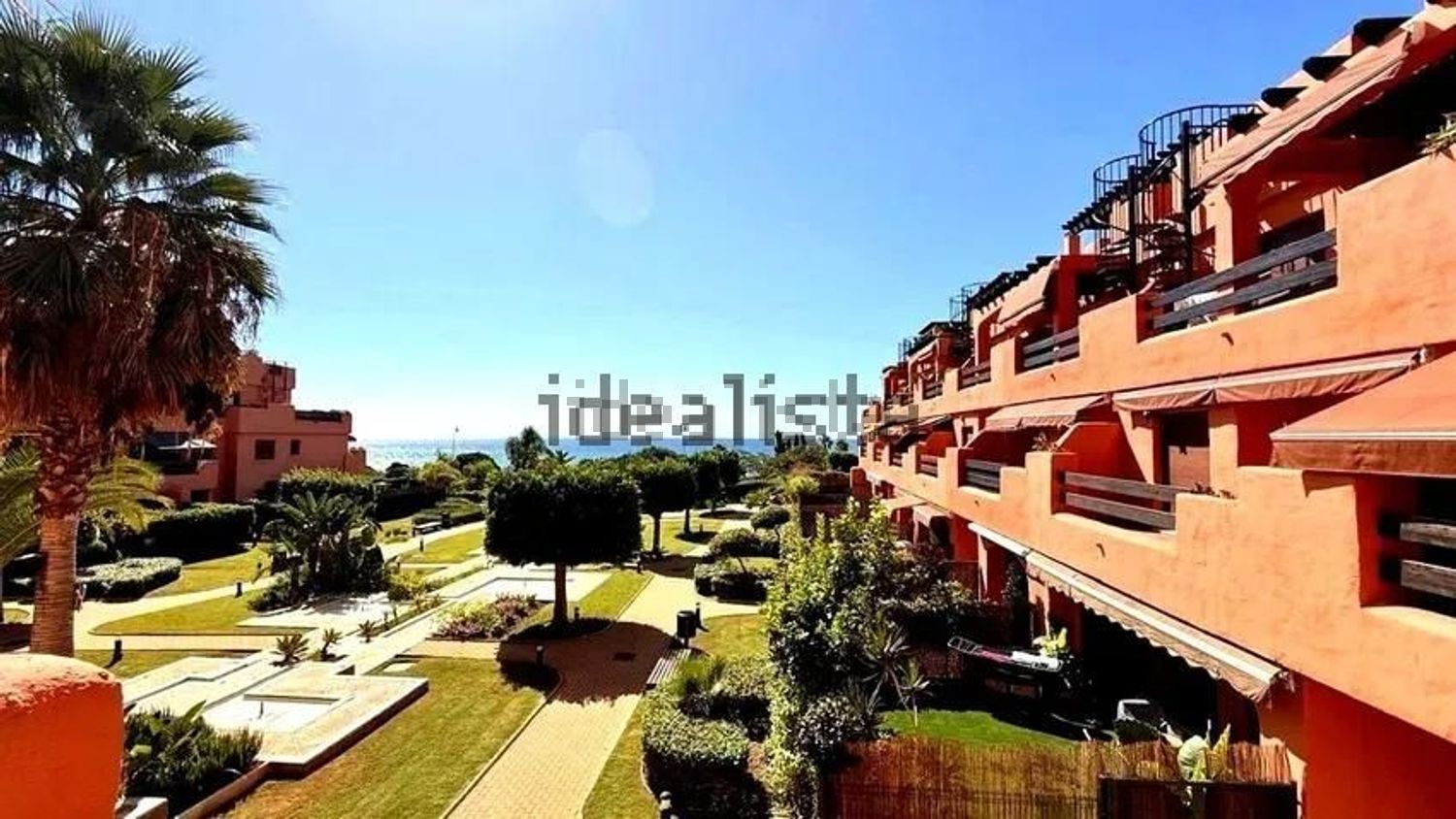 Квартира 97 м² в Estepona