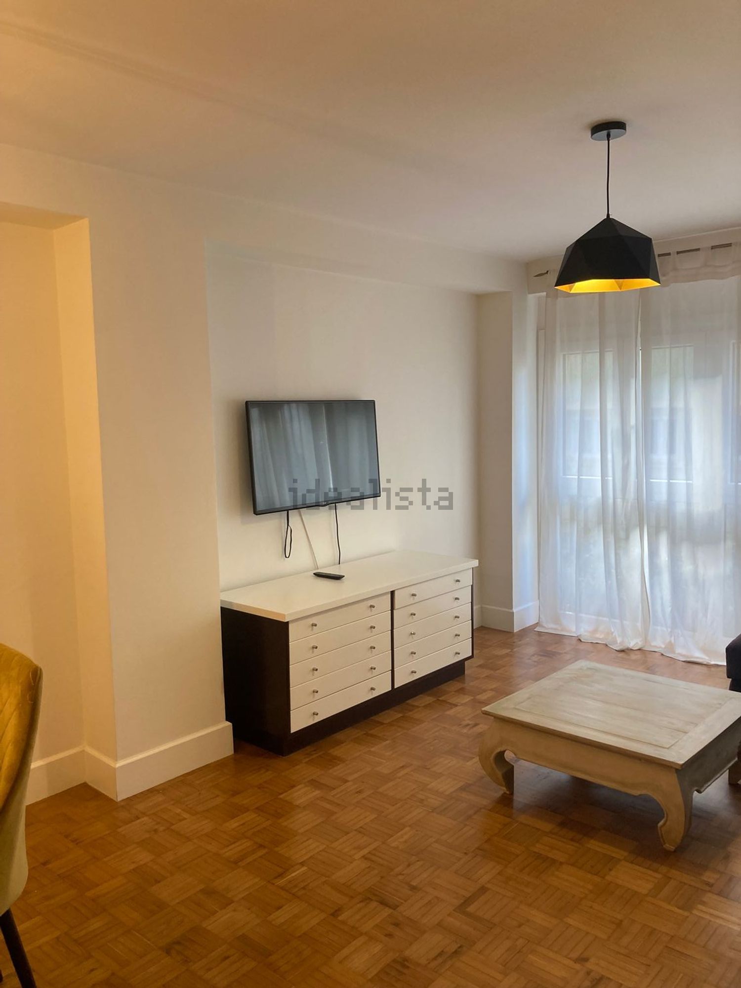 Pis de 92 m² a Oviedo