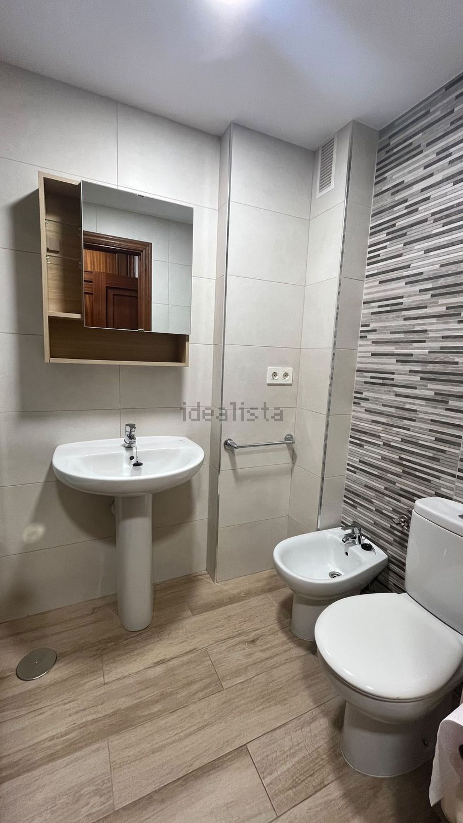 Wohnung 112 m² in Granada