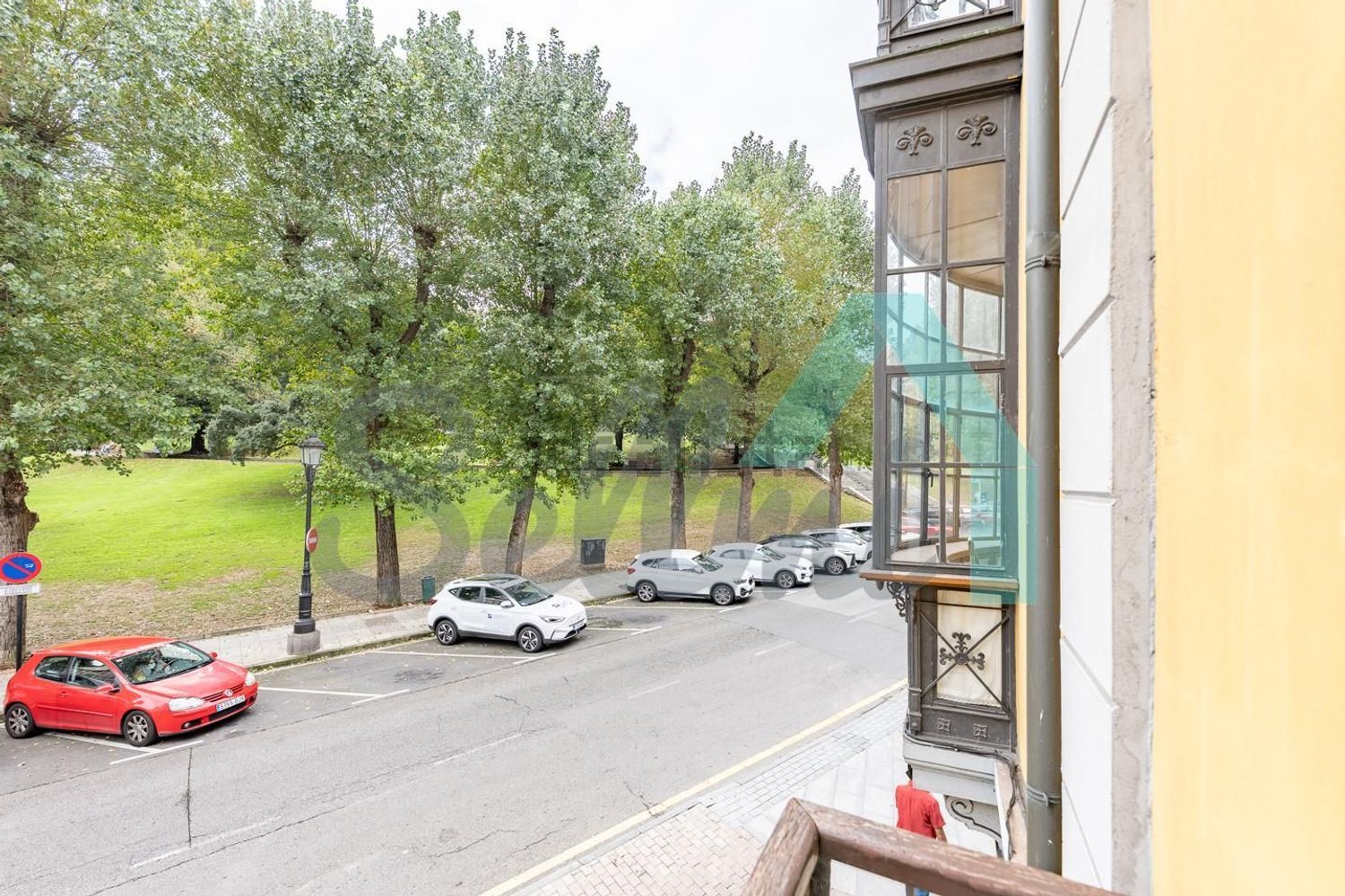 Flat 82 m² in Oviedo