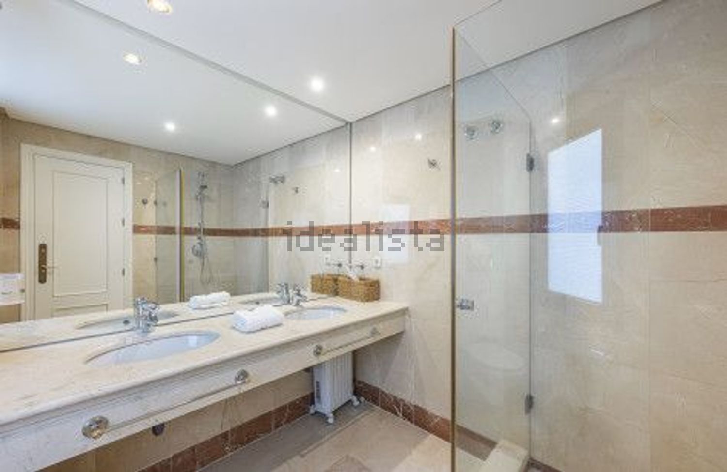 Pis de 278 m² a Estepona
