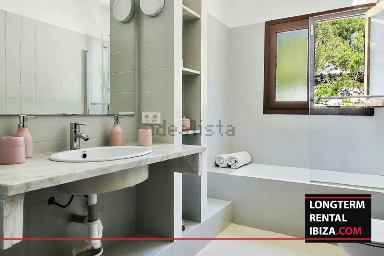 House 400 m² in Sant Josep de sa Talaia