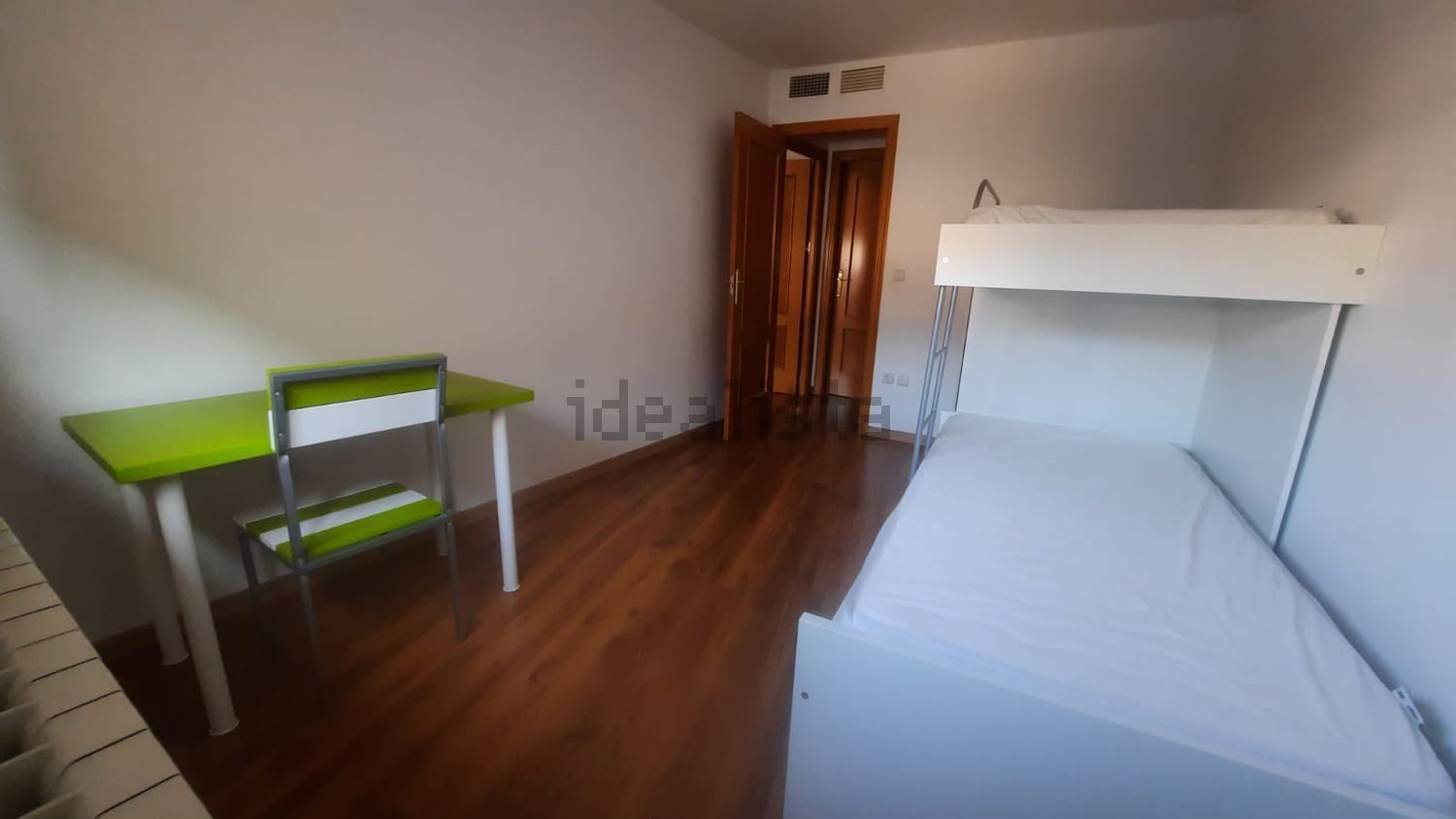Appartement 75 m² à La Puebla de Alfindén