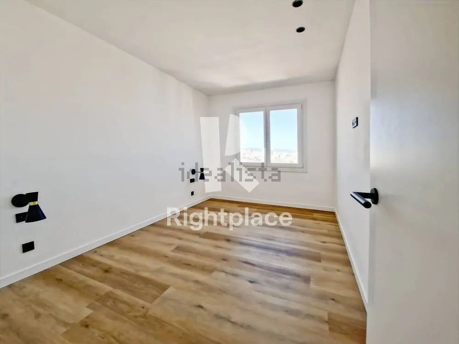 Квартира 79 м² в Барселоне