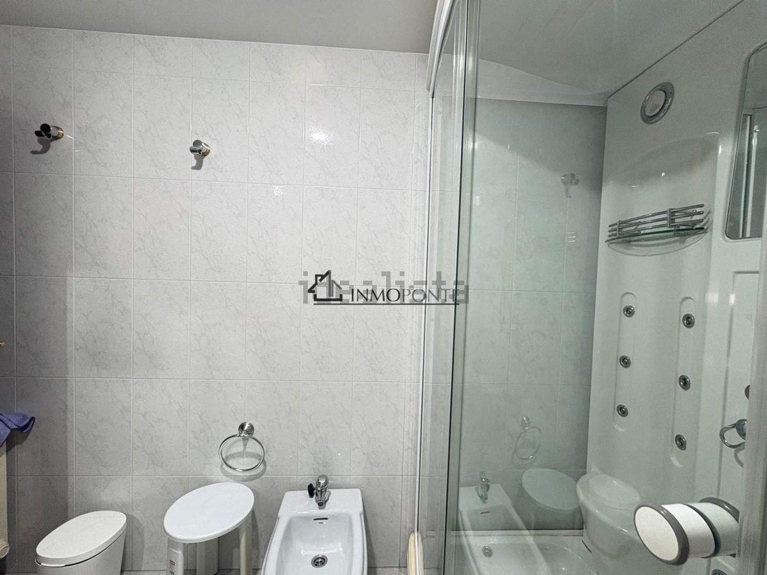 Flat 90 m² in Marín