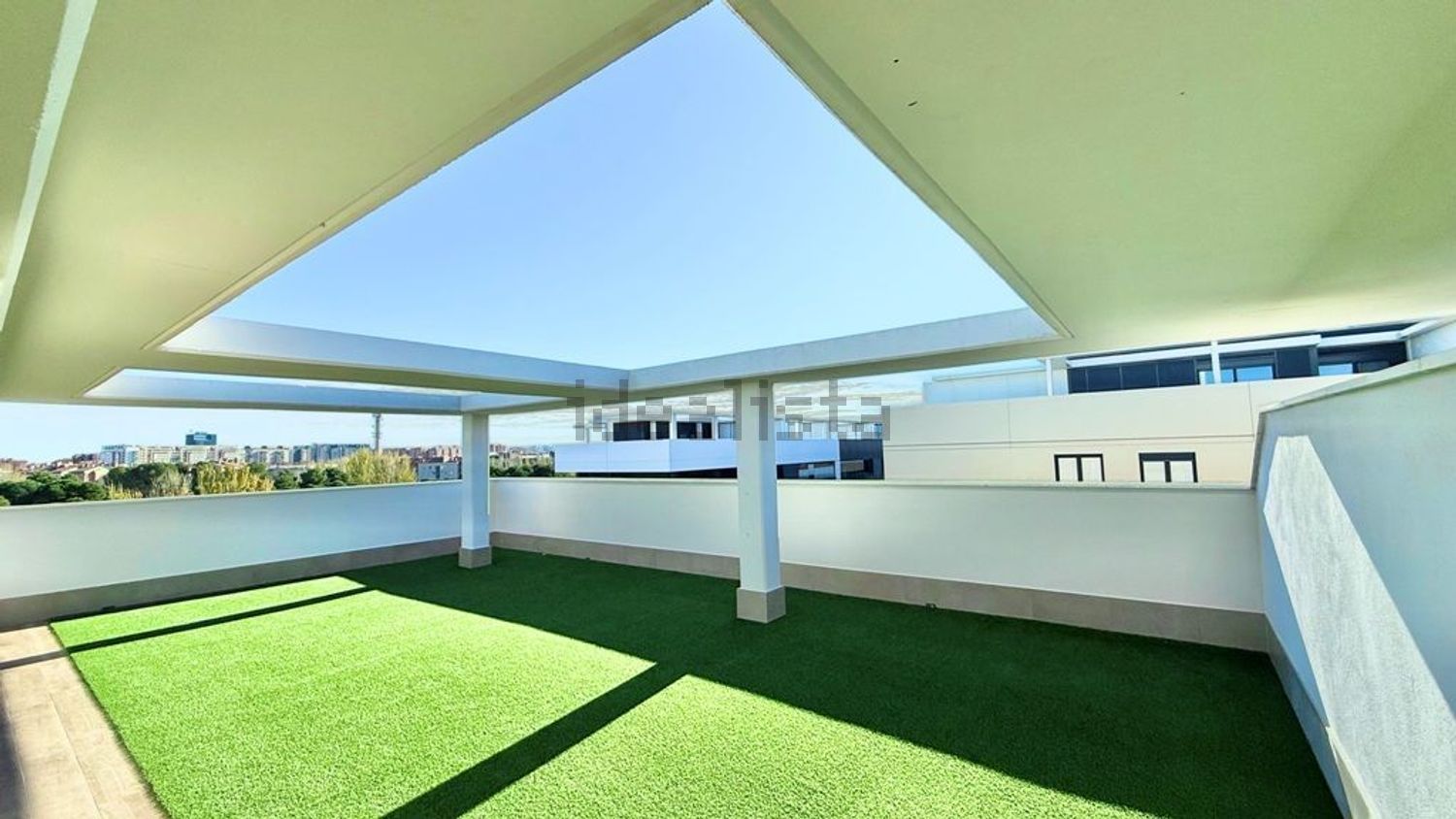Pis de 230 m² a Saragossa