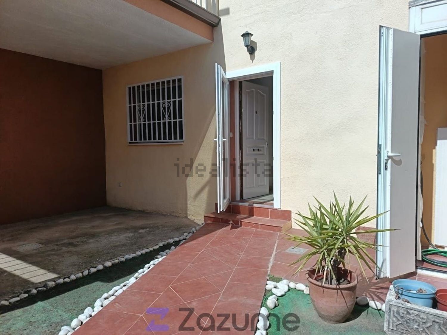 Casa de 233 m² en Yuncler