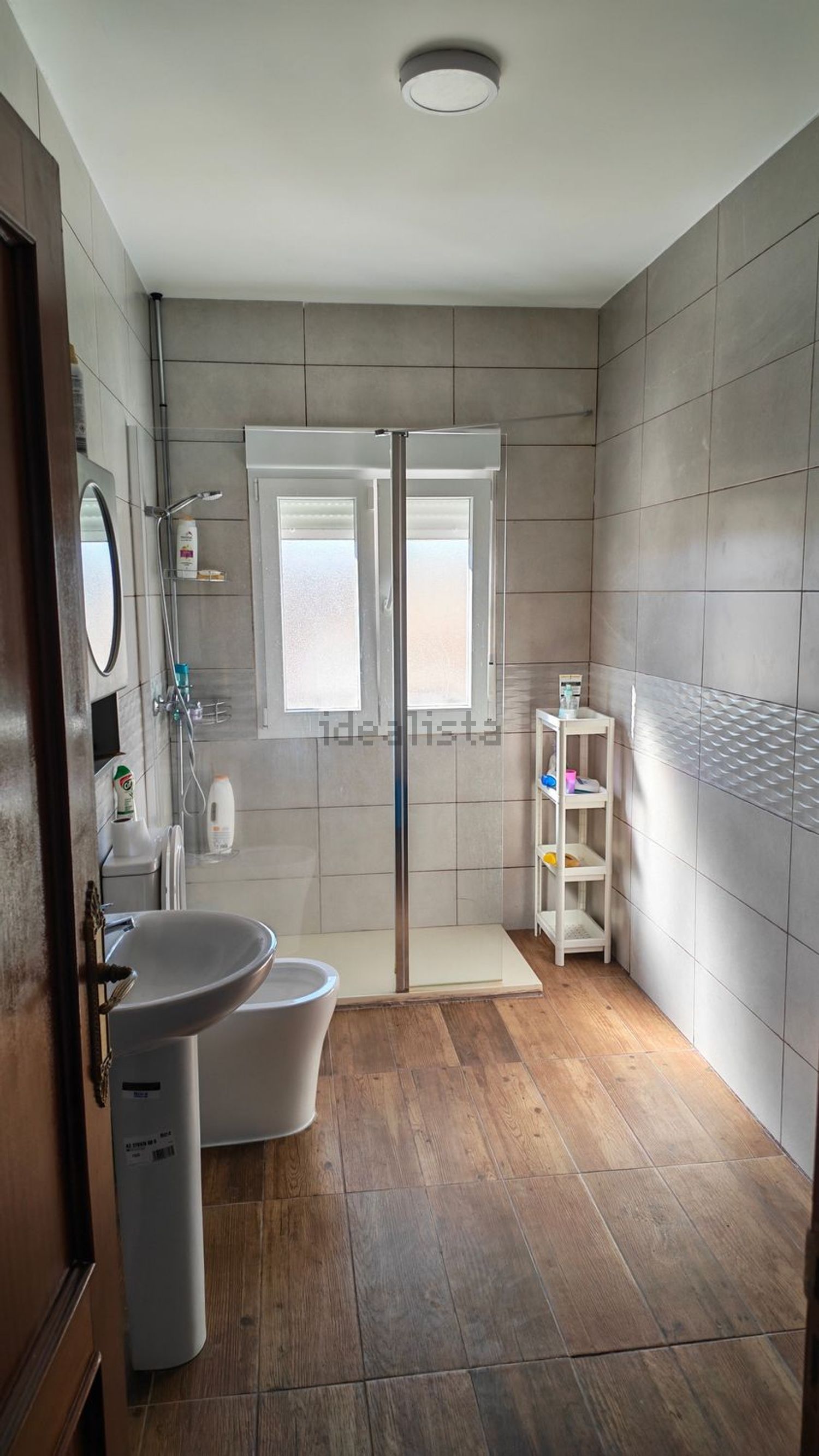Zimmer zur Miete, Gerindote