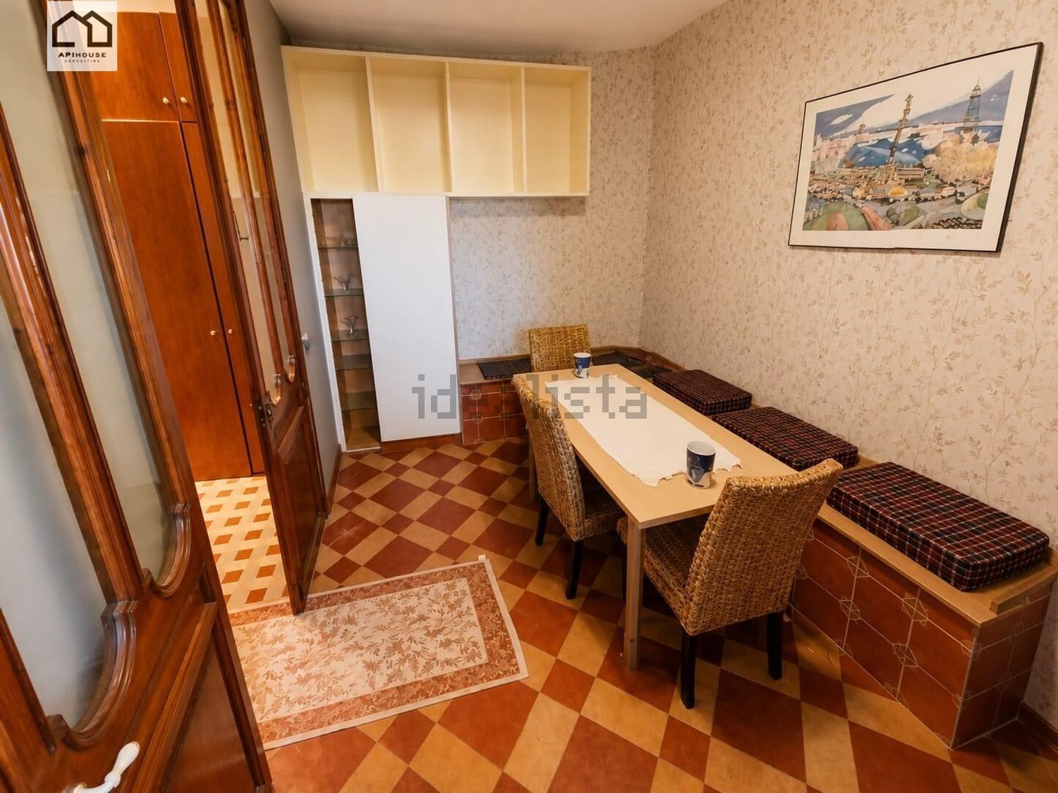 Flat 115 m² in Sax