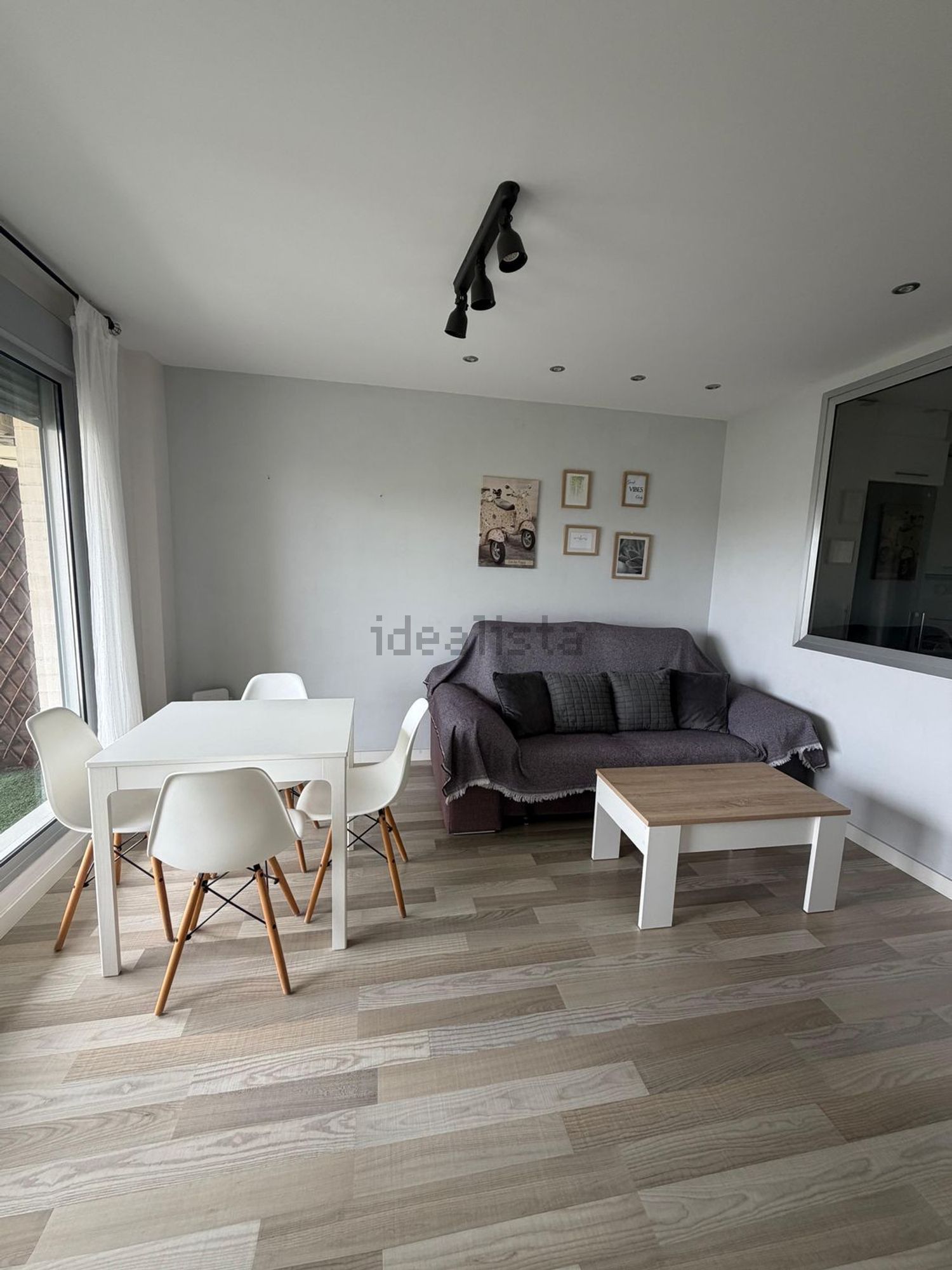 Pis de 65 m² a Osca