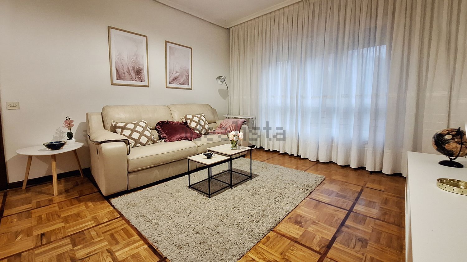 Pis de 90 m² a Oviedo