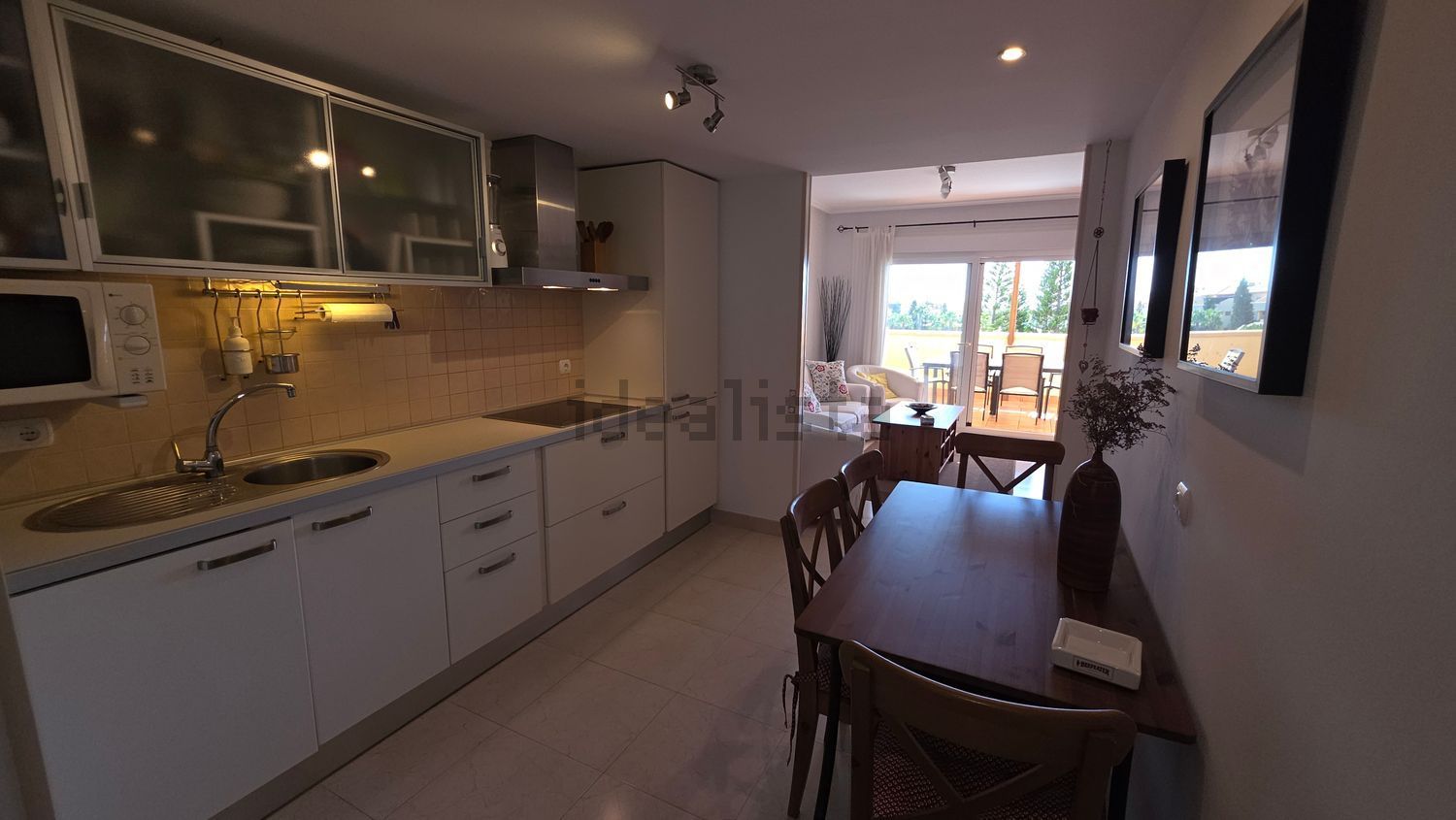 Wohnung 80 m² in Roquetas de Mar