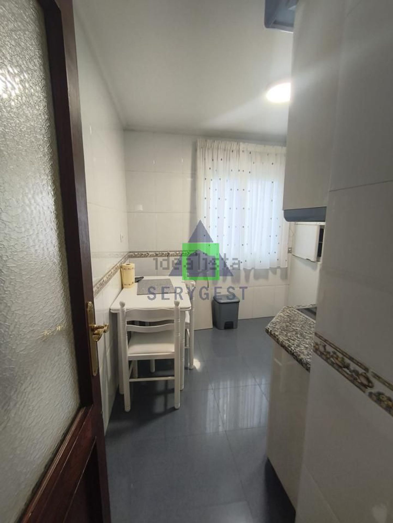 Wohnung 63 m² in Ourense