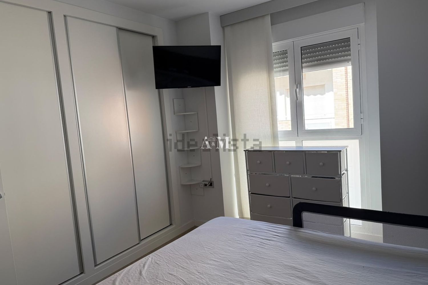Квартира 100 м² в Los Montesinos