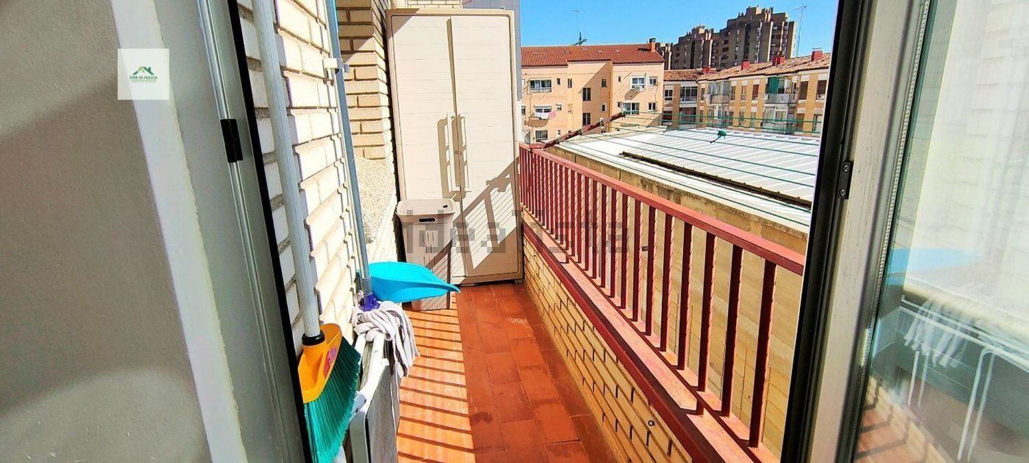Pis de 102 m² a Osca