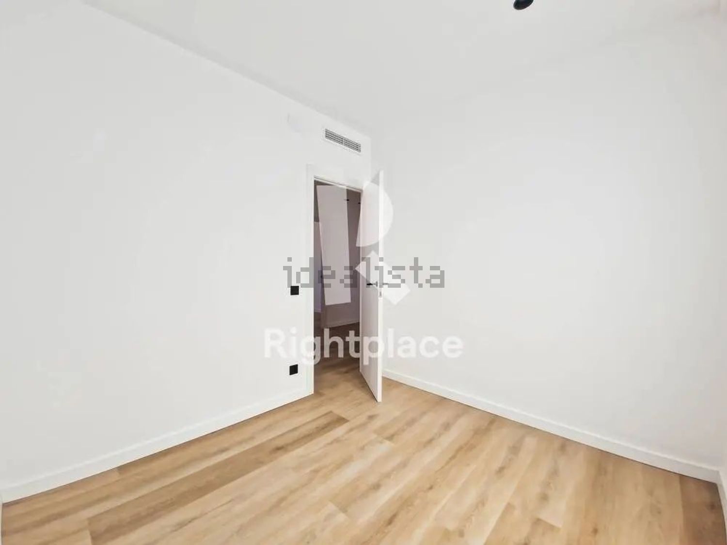 Квартира 79 м² в Барселоне