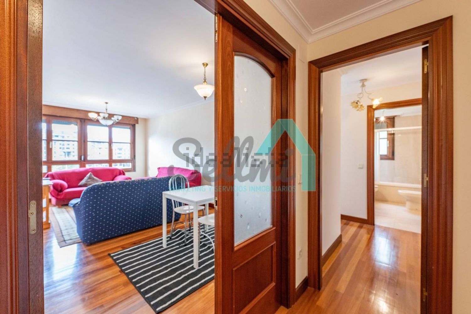Piso de 111 m² en Oviedo