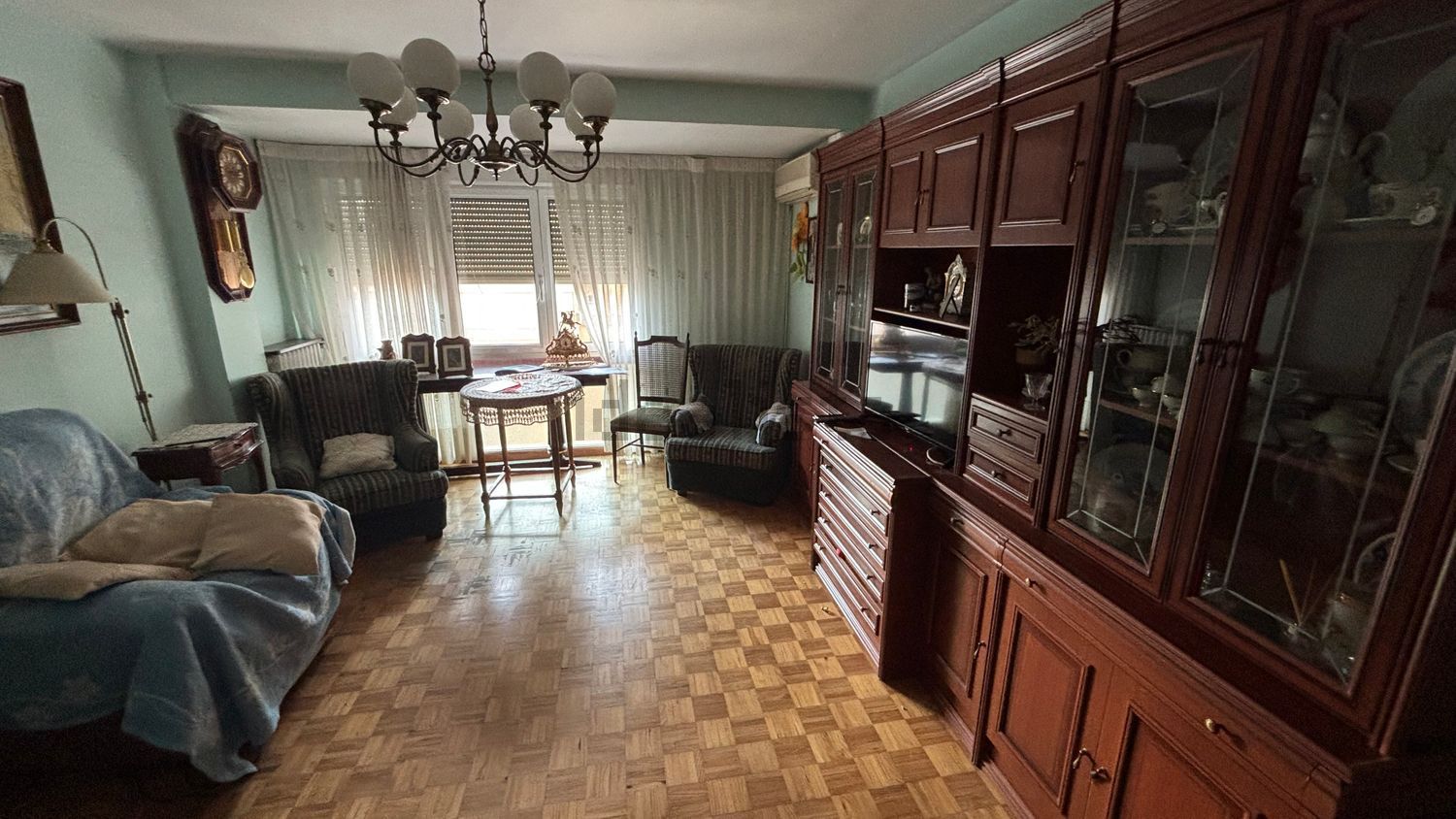 Piso de 85 m² en Zaragoza