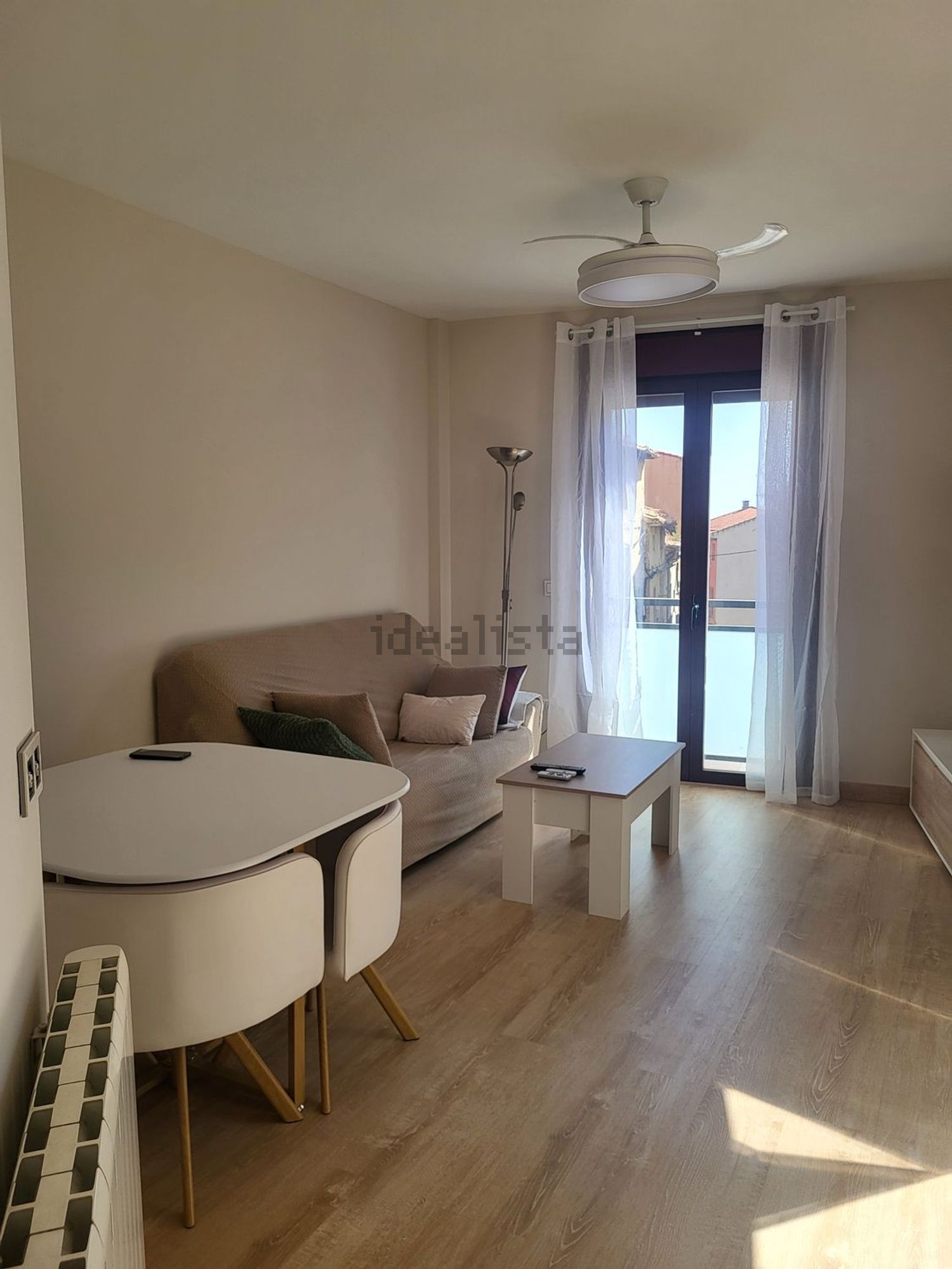 Pis de 60 m² a Tarassona