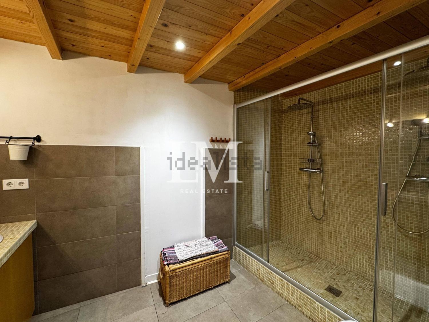 Wohnung 122 m² in Barcelona