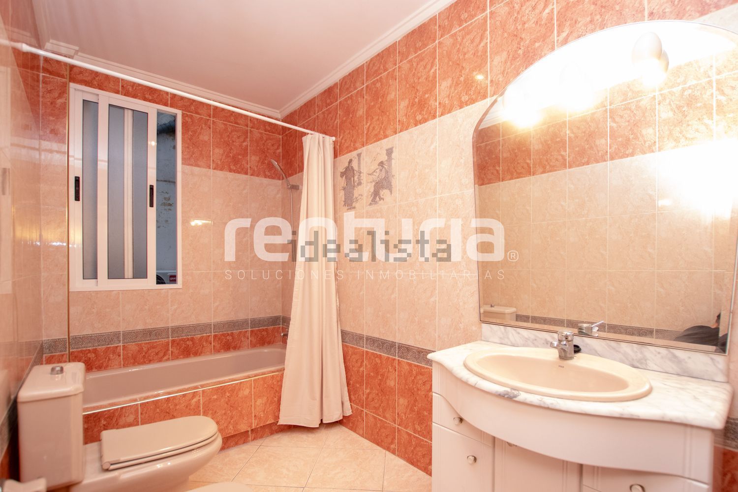 Wohnung 95 m² in Valencia