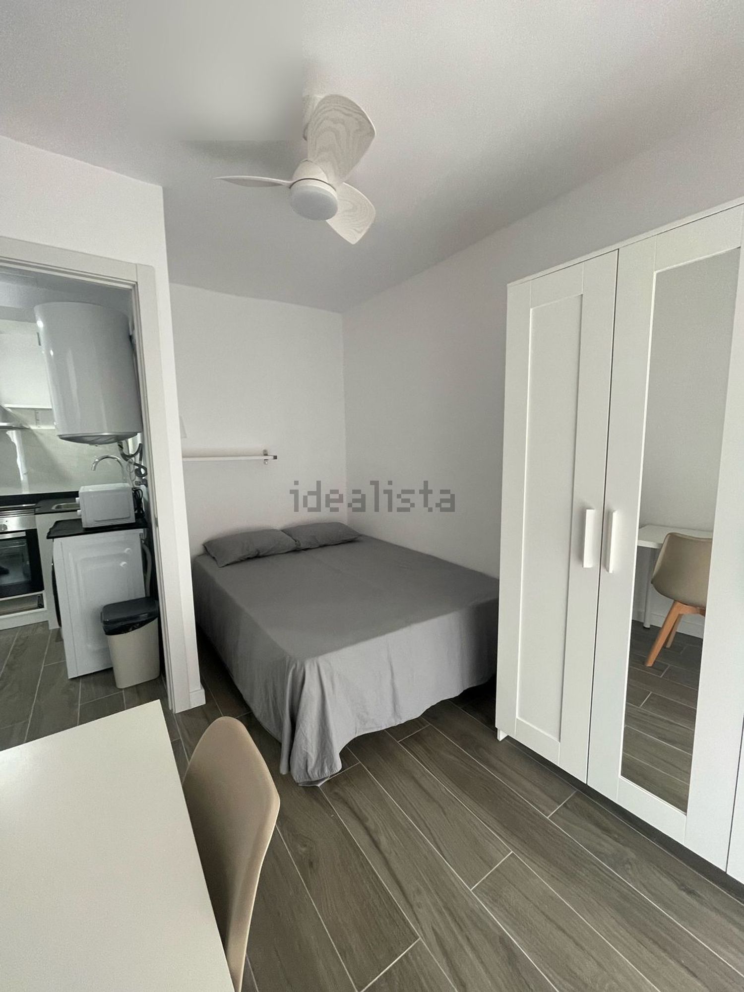 Chambre à louer, Valence