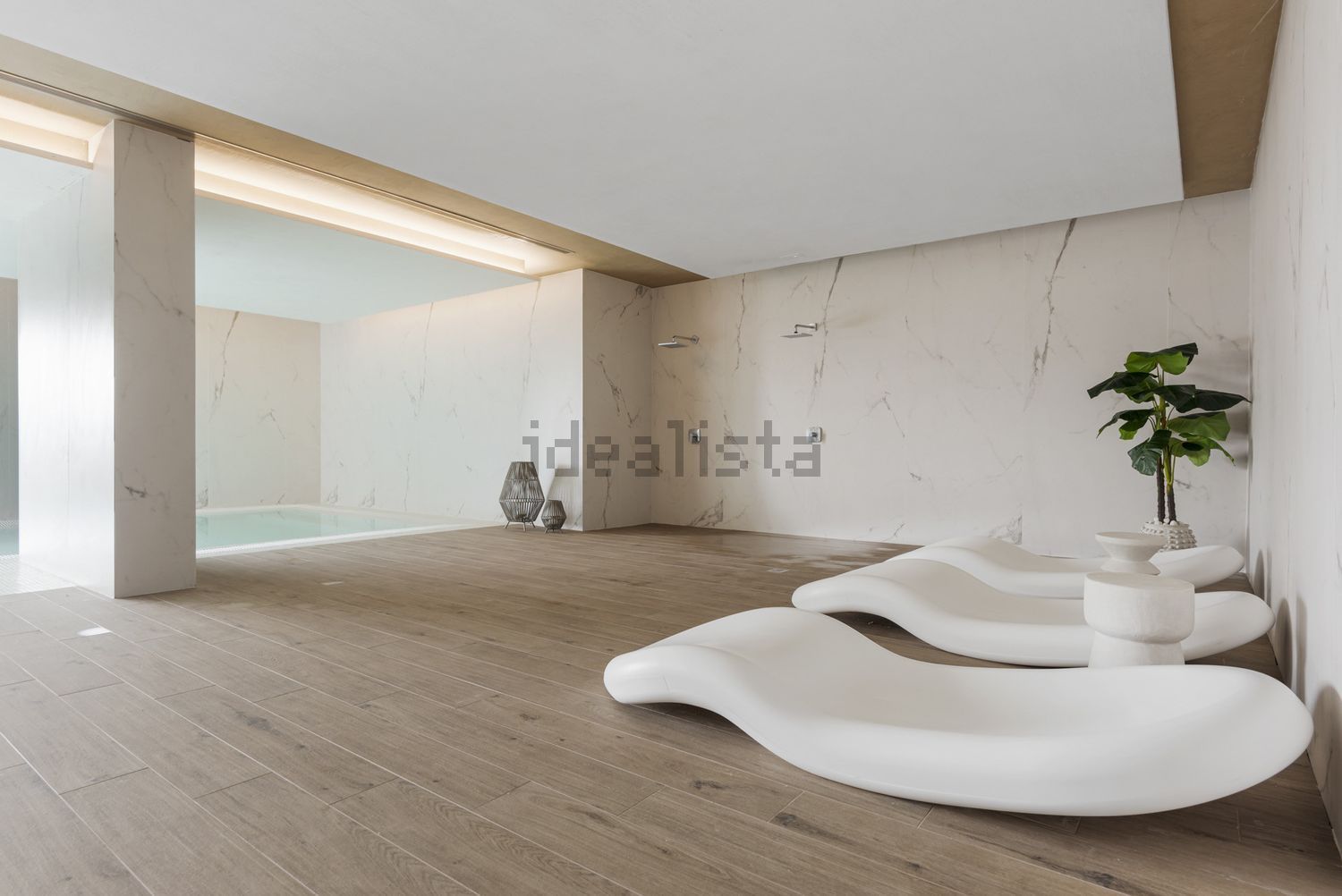 Appartamento 214 m² a Estepona