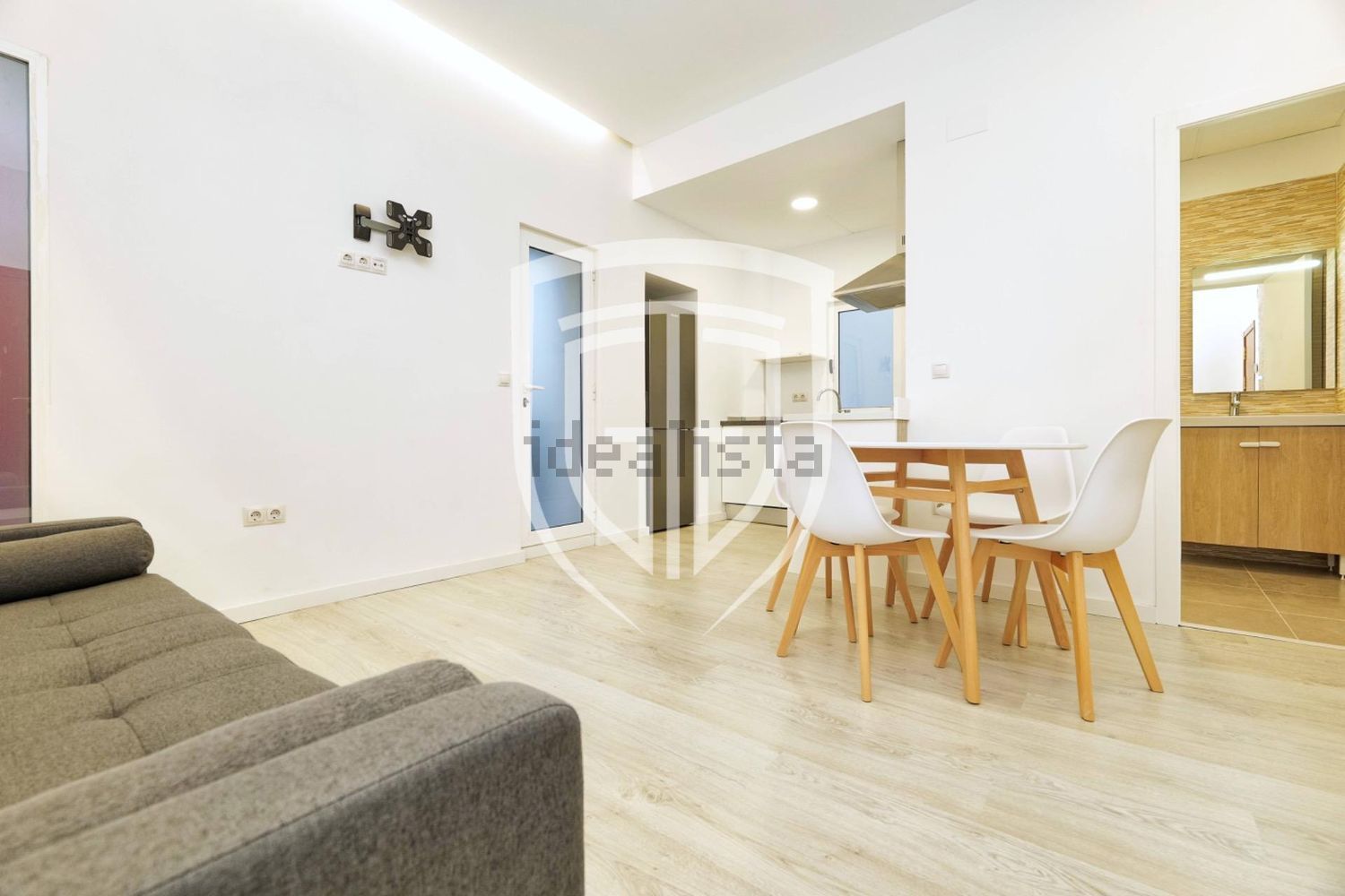 Piso de 65 m² en Tabernes Blanques