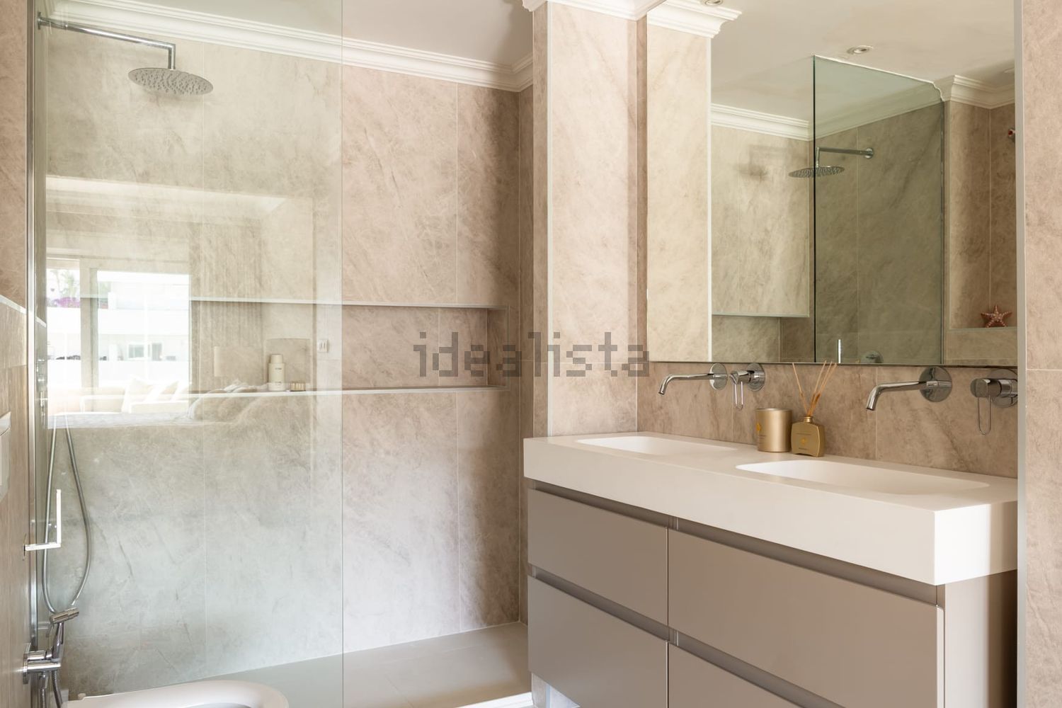 Wohnung 200 m² in Marbella