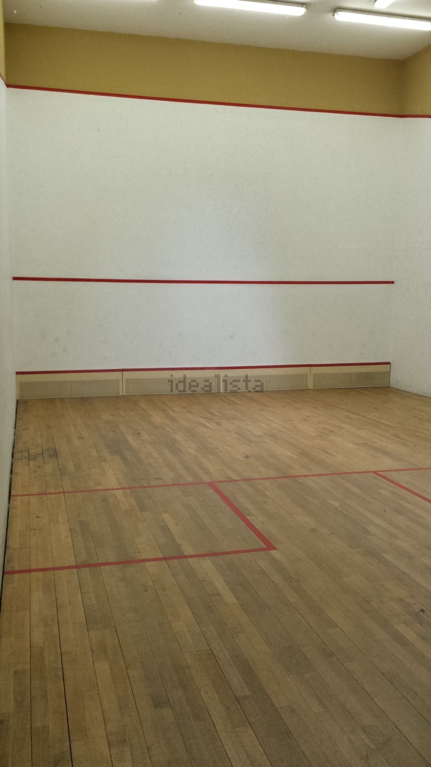 Flat 86 m² in Seville
