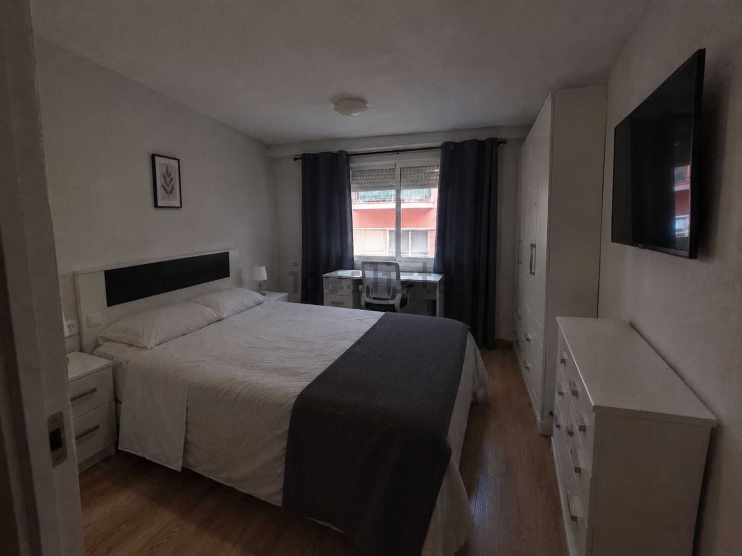 Habitació de lloguer, El Astillero